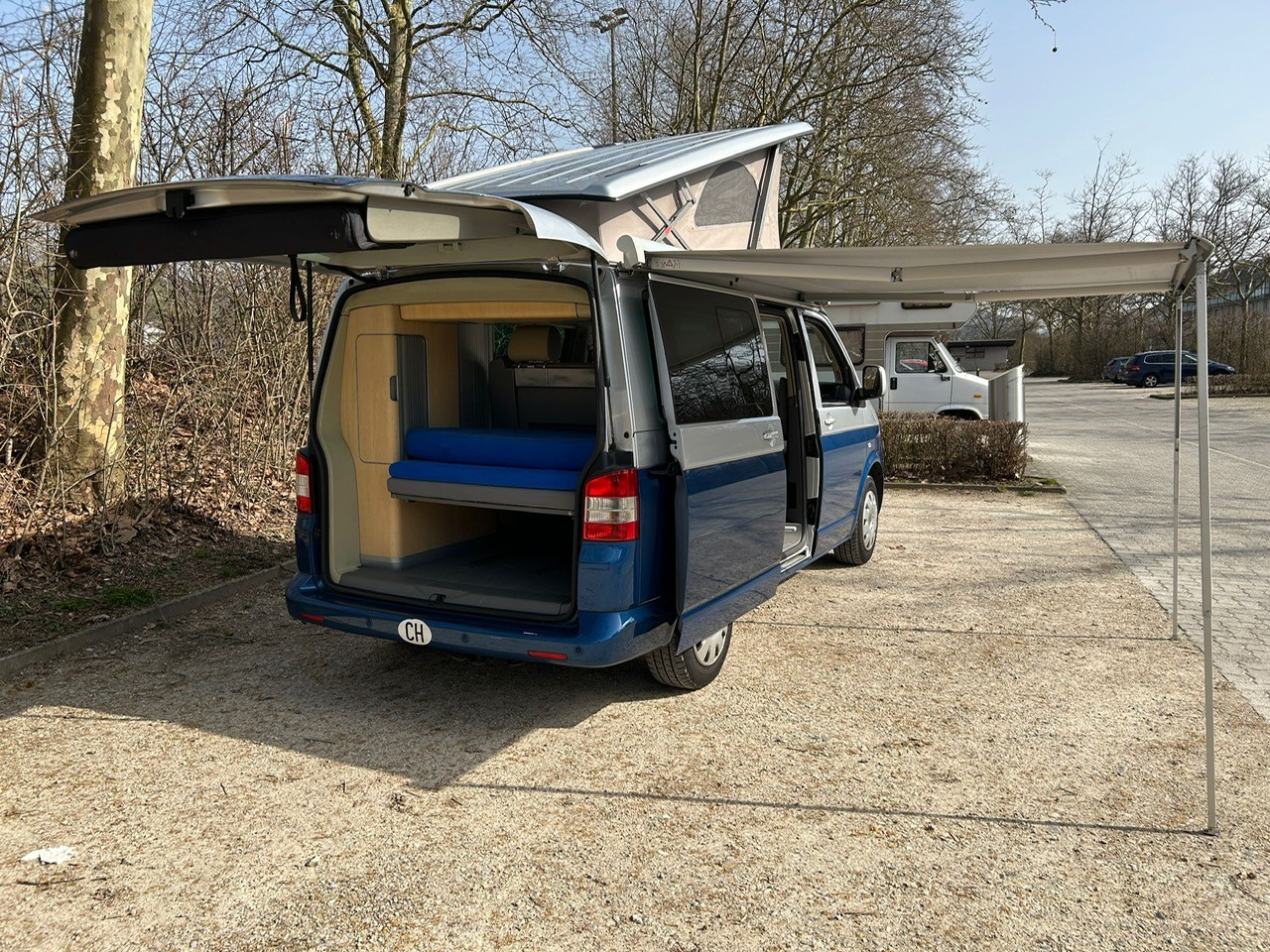 VW T5 Multivan California 2.5TDI-image-4