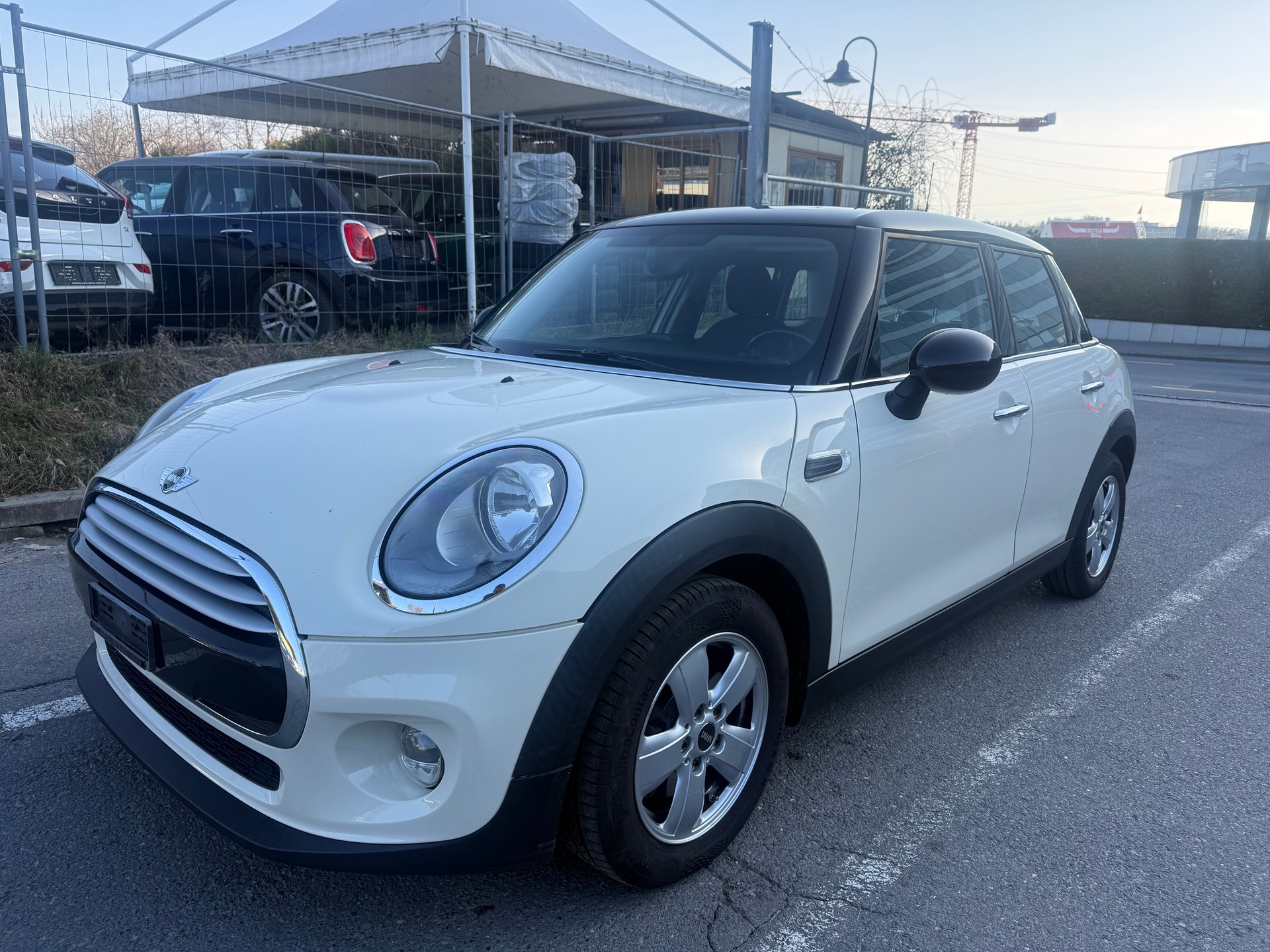MINI Cooper-image-2