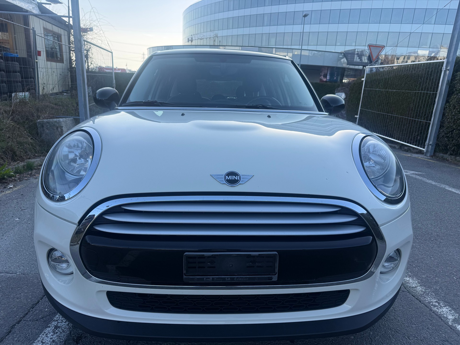 MINI Cooper-image-1