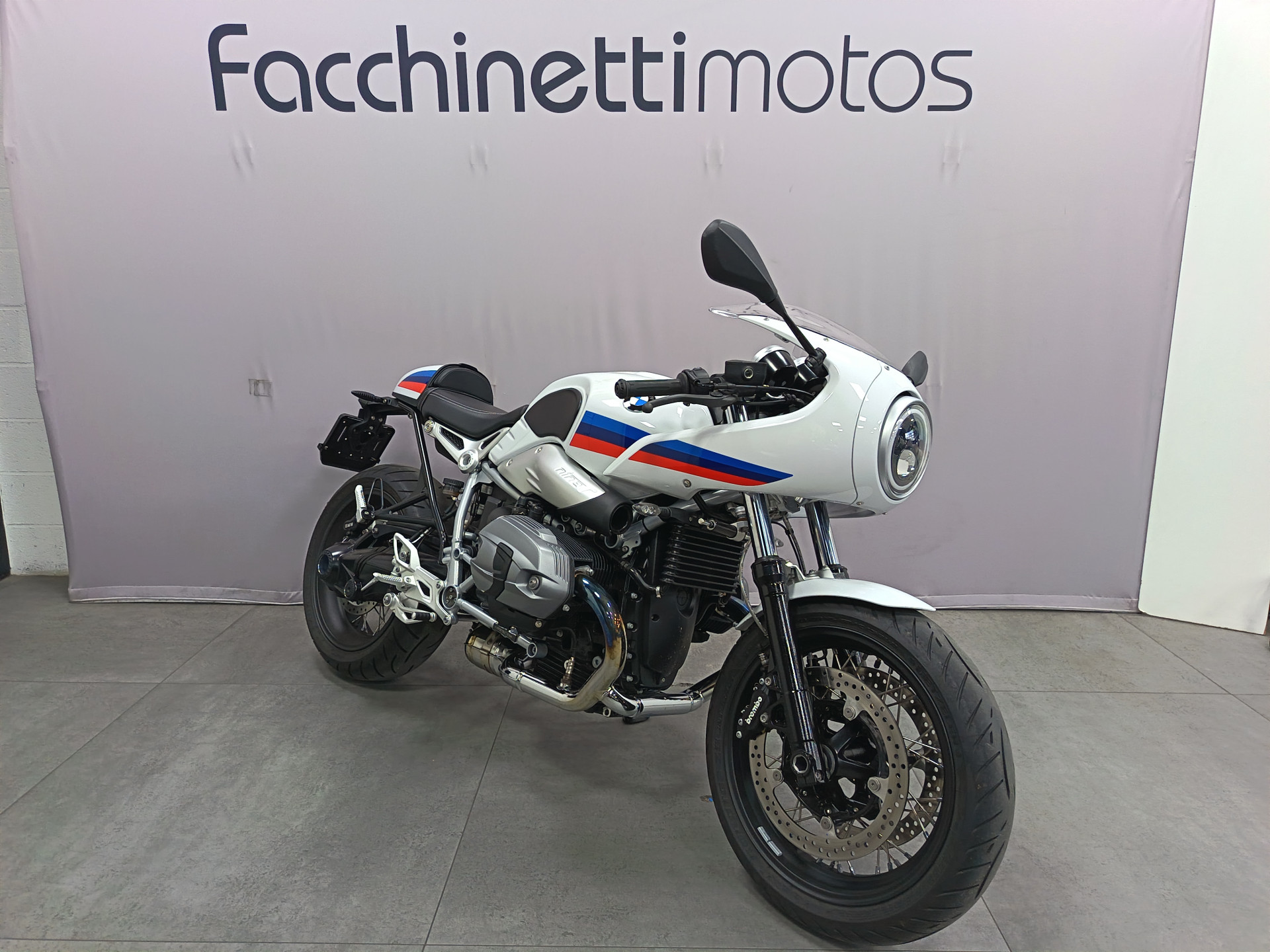 BMW R nineT Racer-image-1