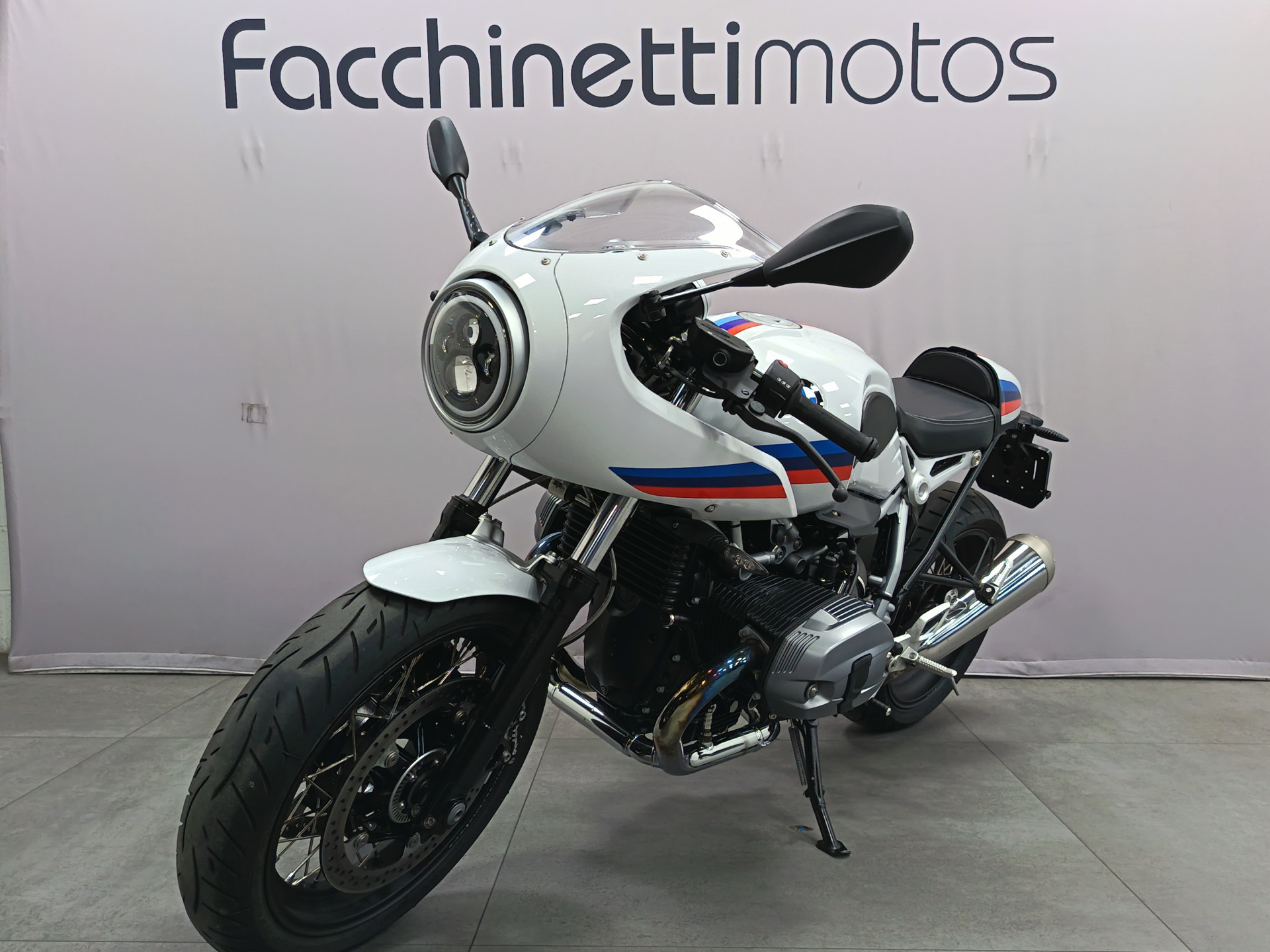 BMW R nineT Racer-image-2