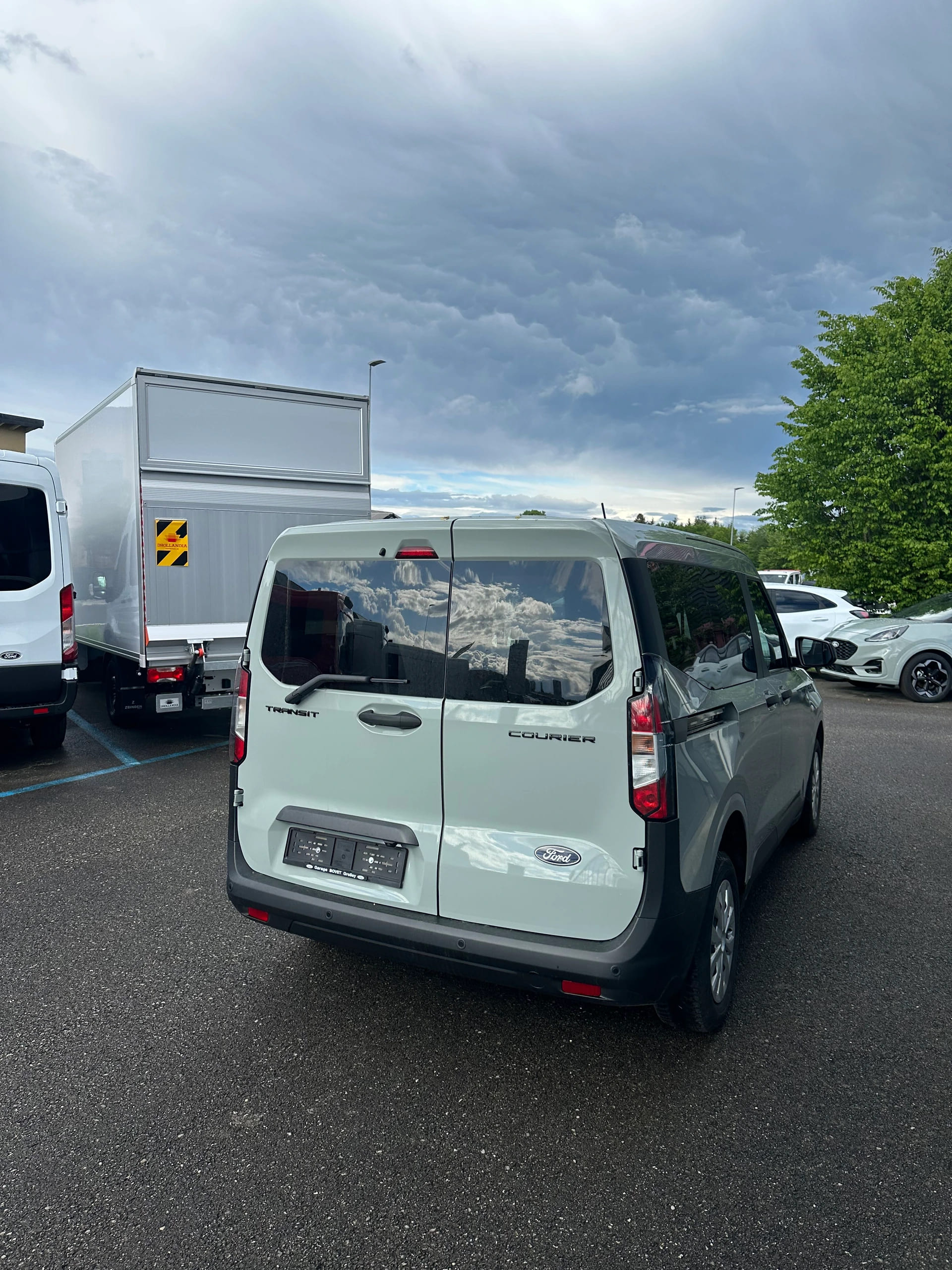 FORD Transit Courier Dkab. van 1.0 EcoBoost Trend-image-6