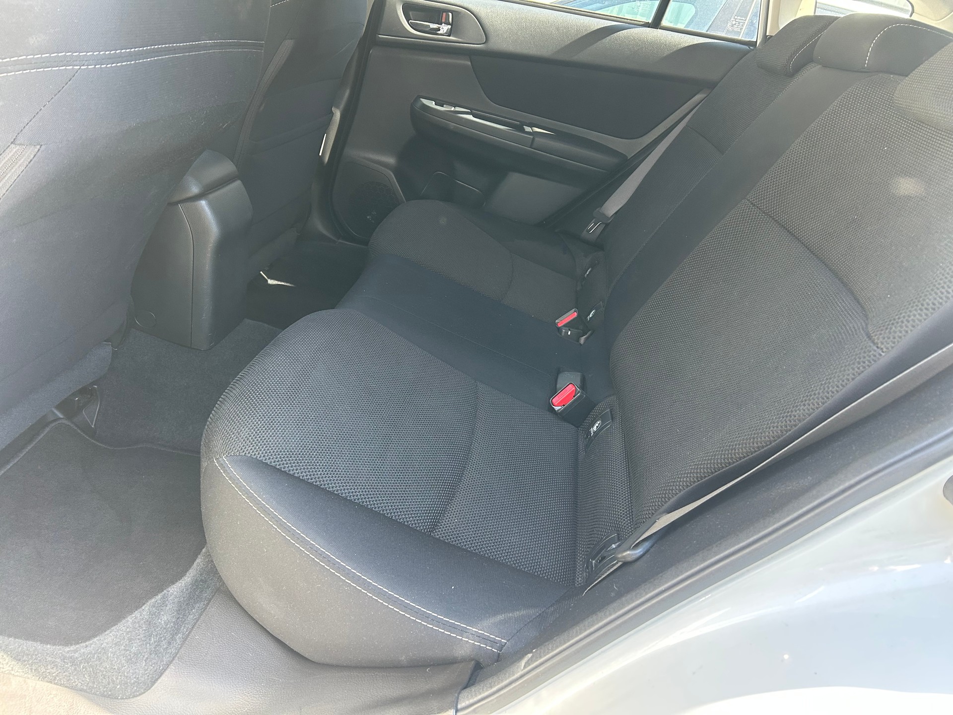 SUBARU XV 2.0D Swiss One AWD 4x4-image-9