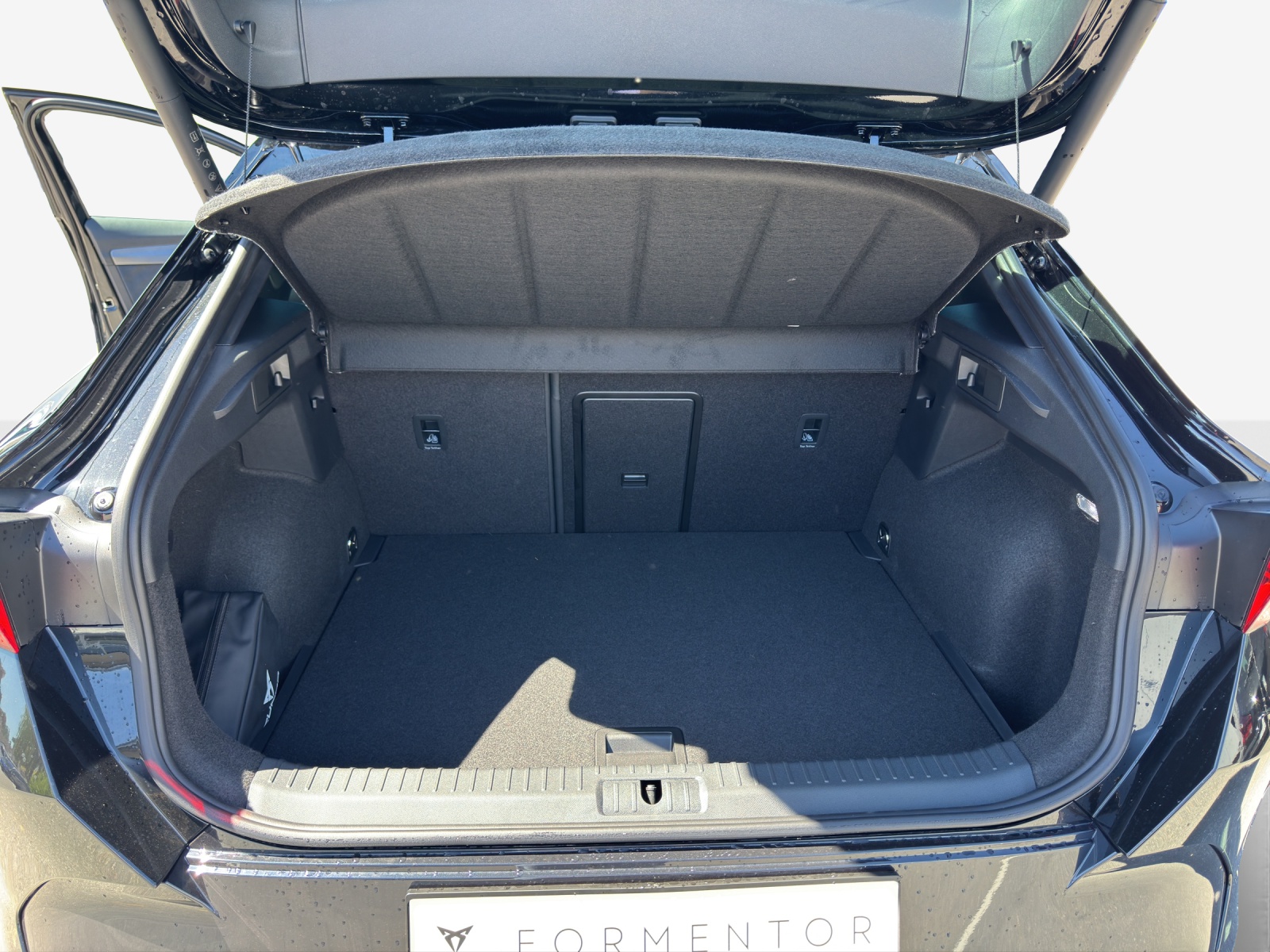 CUPRA Formentor 1.5 TSI Prime Edition DSG-image-12