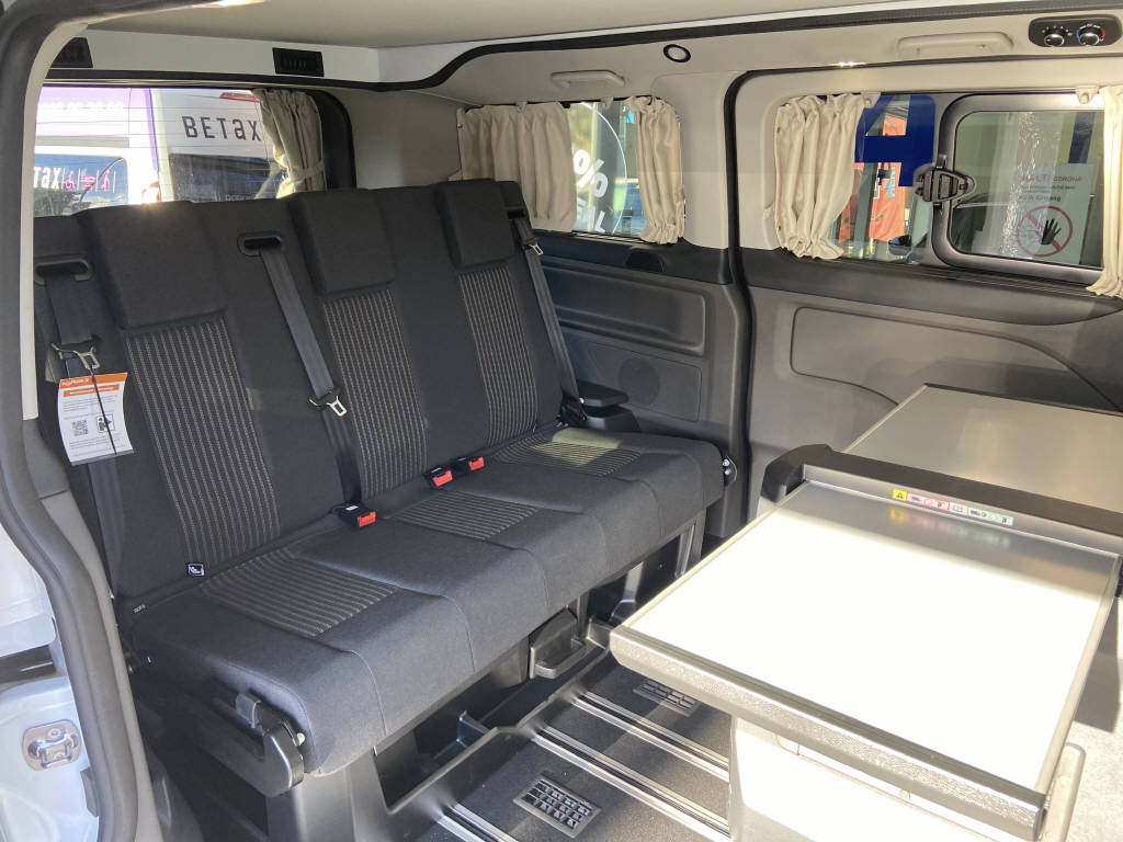 FORD Tourneo Custom 320 L1 2.0 185 Sport-image-4
