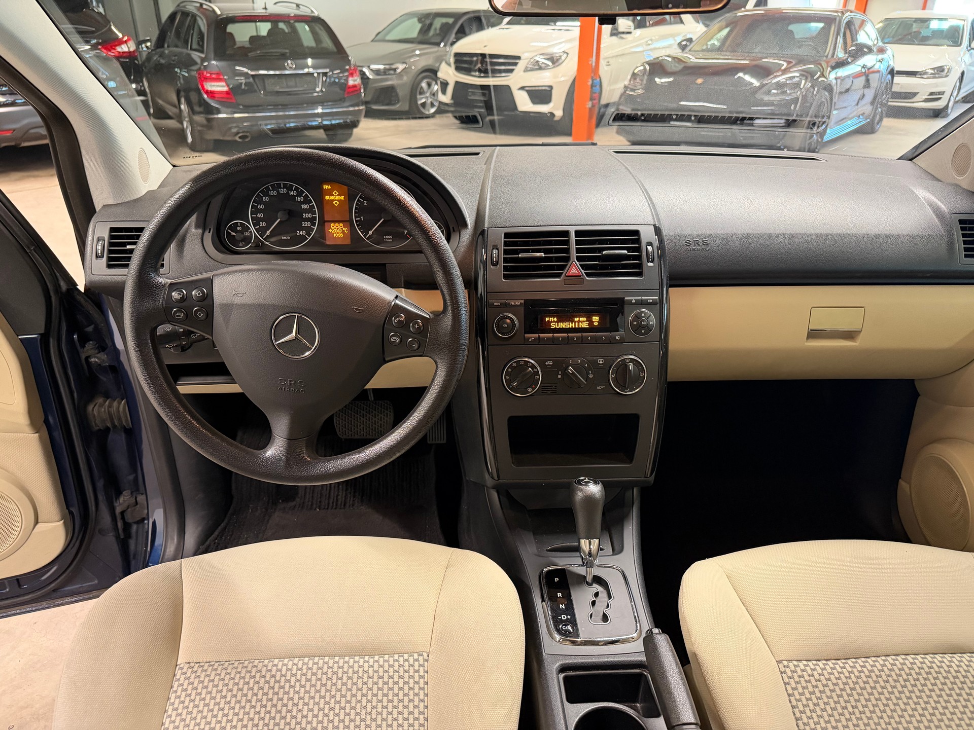 MERCEDES-BENZ A 170 Classic-image-8
