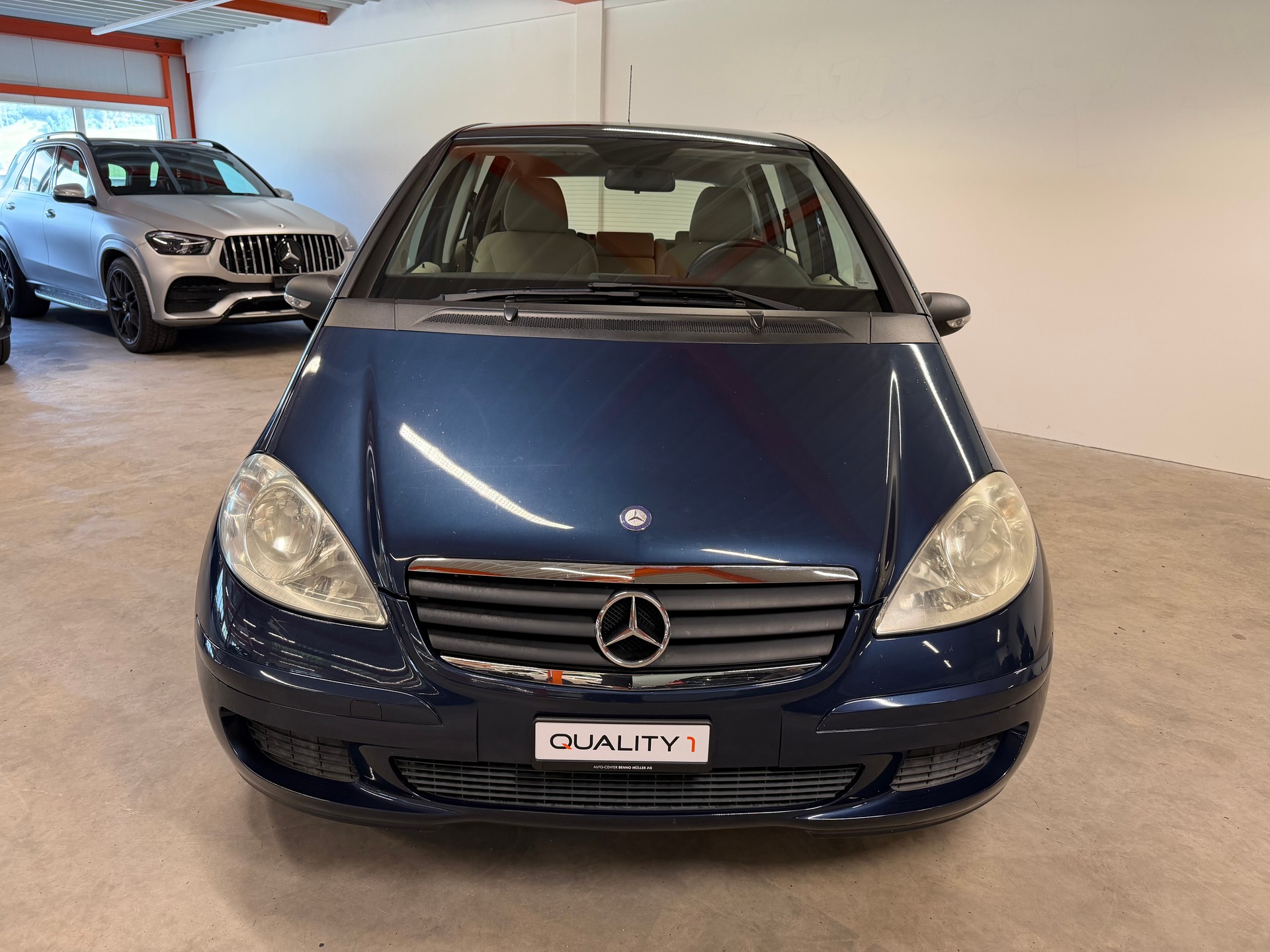 MERCEDES-BENZ A 170 Classic-showroom-element-1