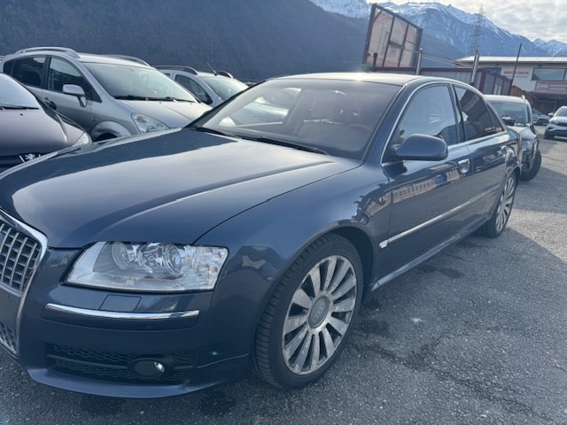 AUDI S8 5.2 V10 quattro tiptronic-image-10
