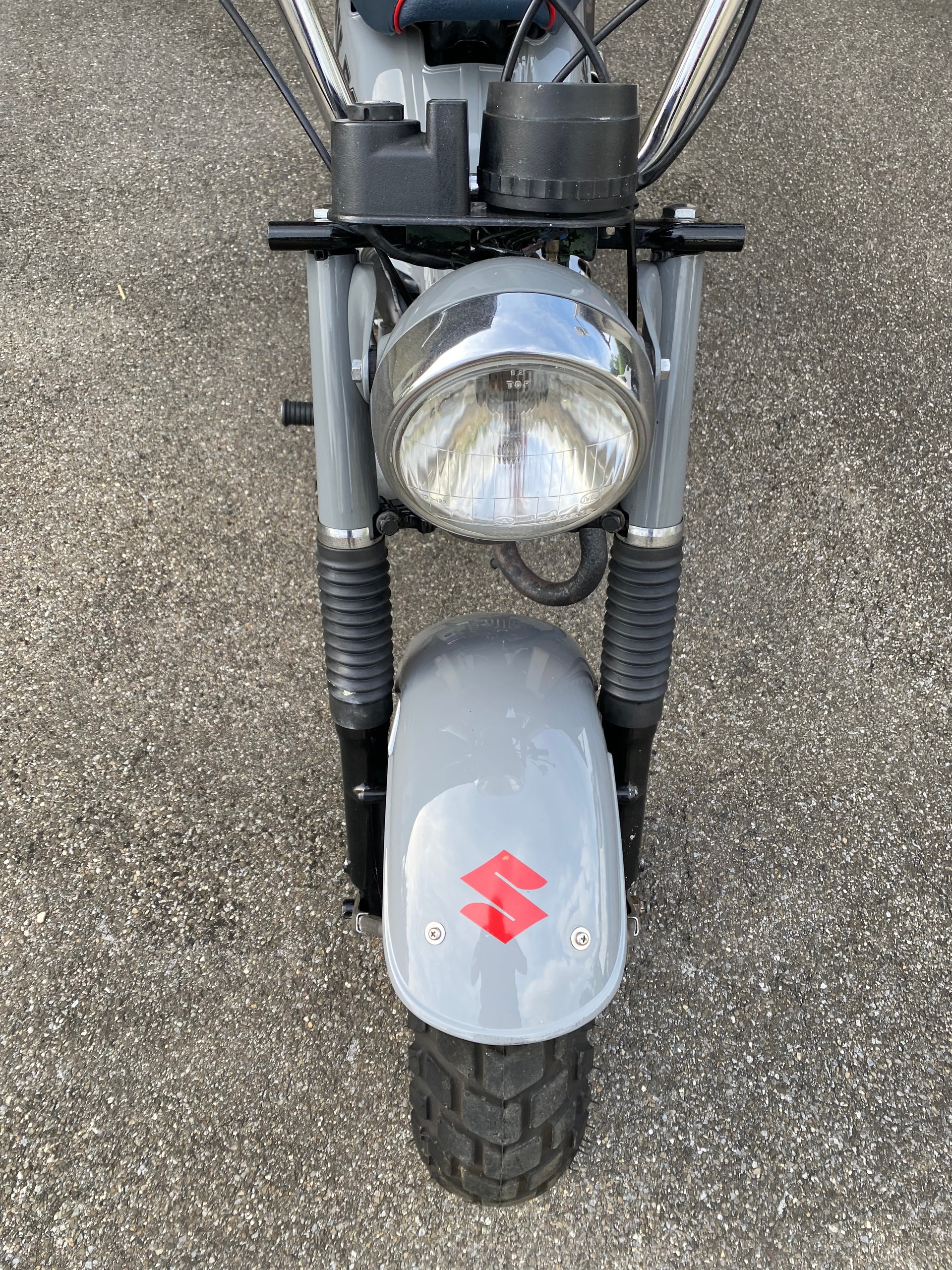 SUZUKI RV-image-3