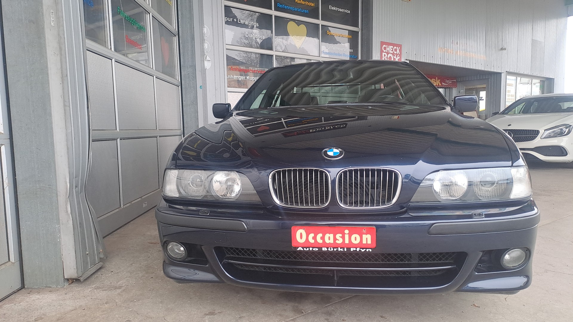 BMW 535i-image-2