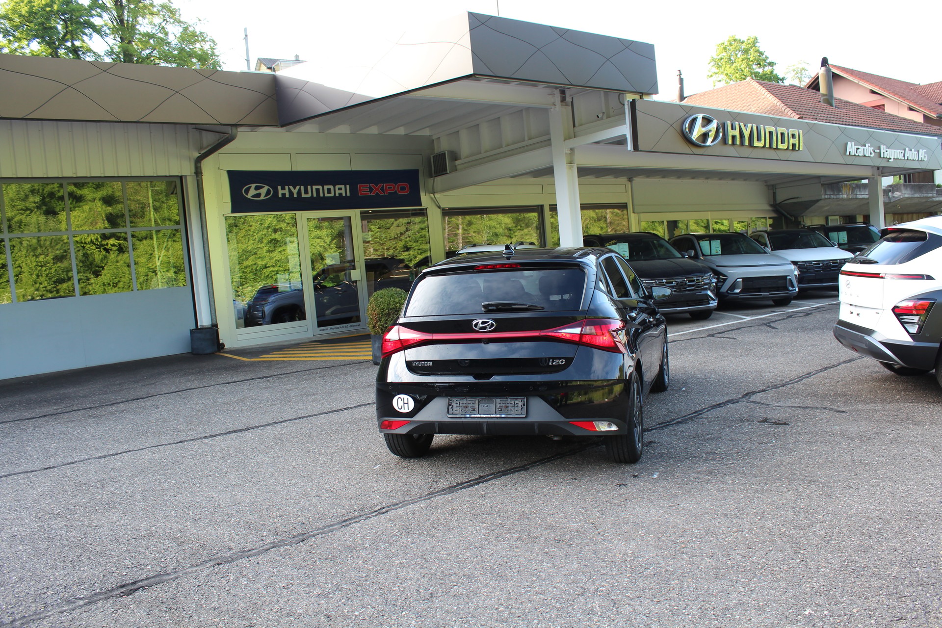 HYUNDAI i20 1.0 T-GDi Amplia DCT-image-4