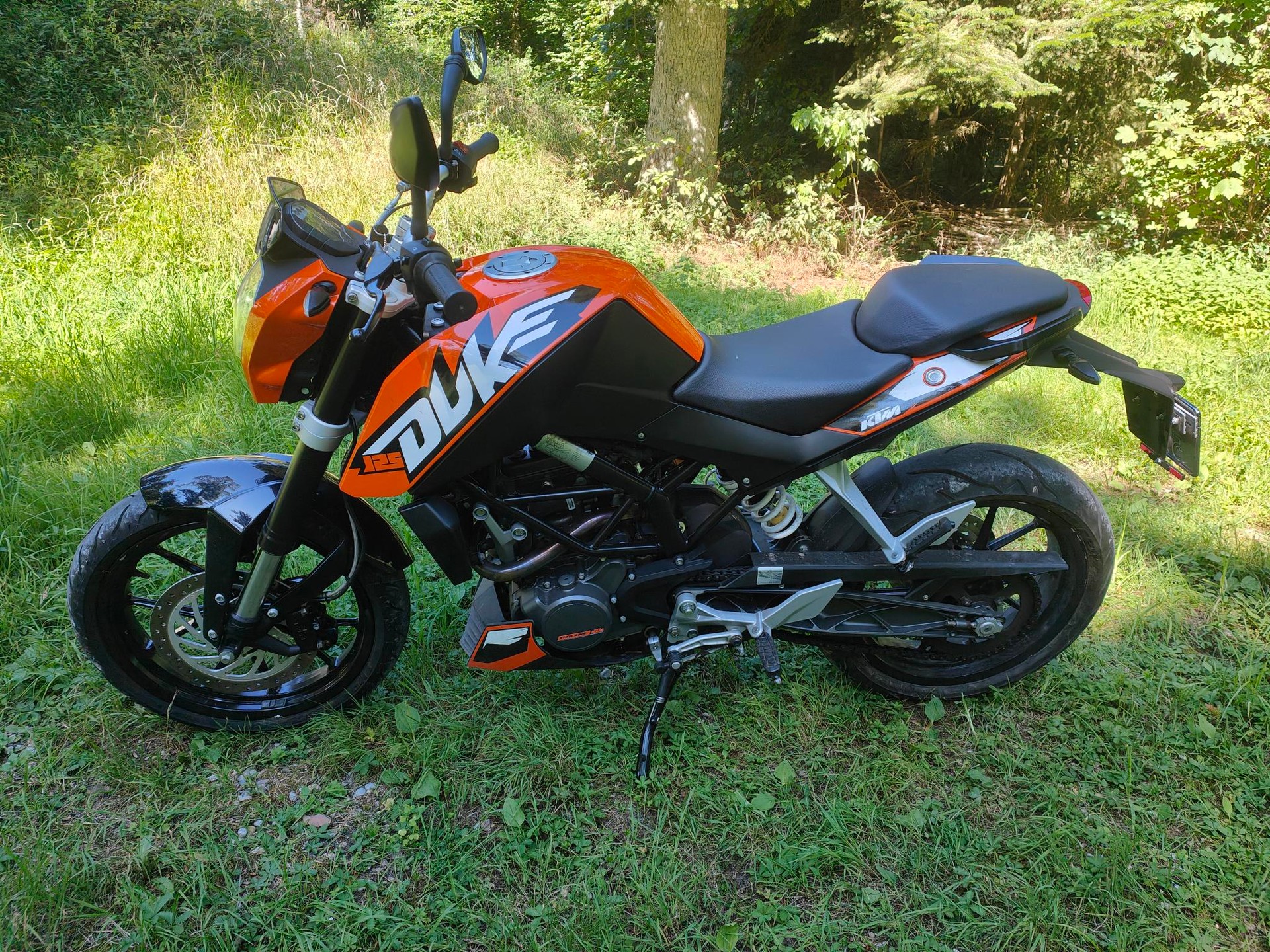 KTM 125 Duke-image-0