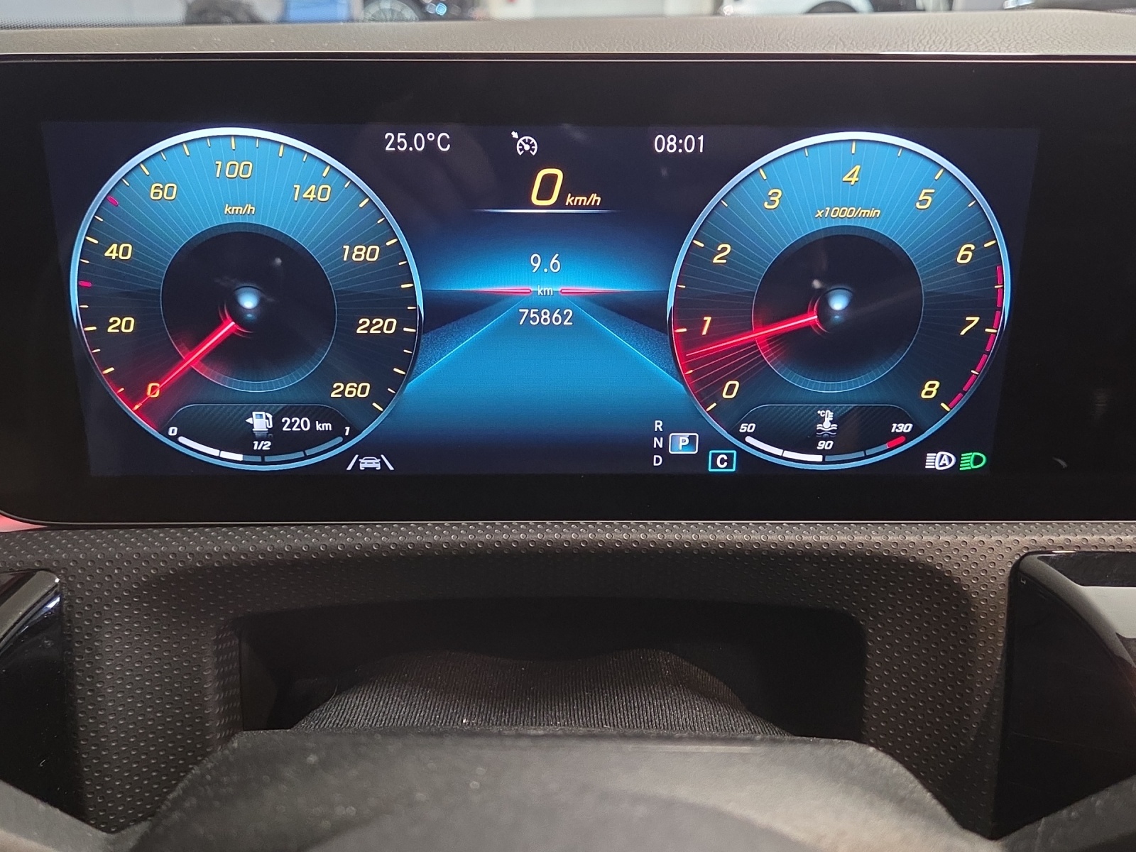 MERCEDES-BENZ CLA SB 250 AMG Line 4M 7G-image-15