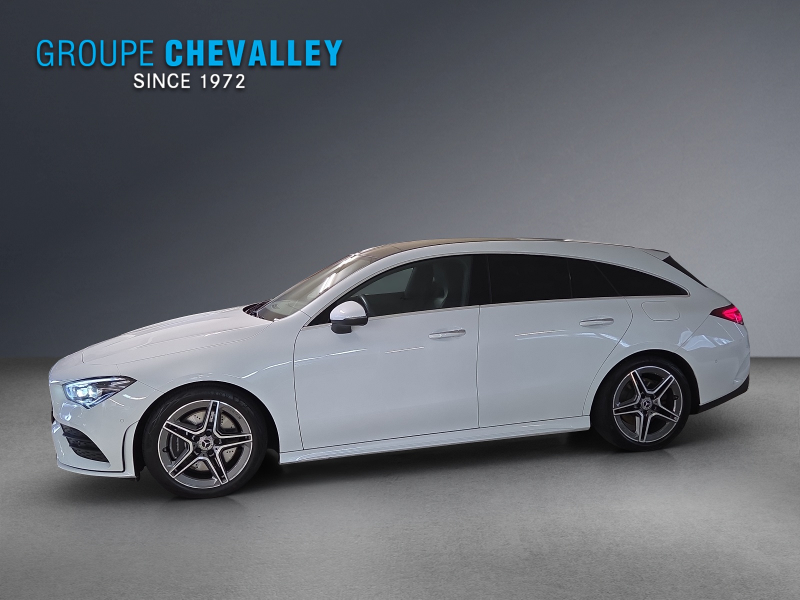 MERCEDES-BENZ CLA SB 250 AMG Line 4M 7G-showroom-element-2