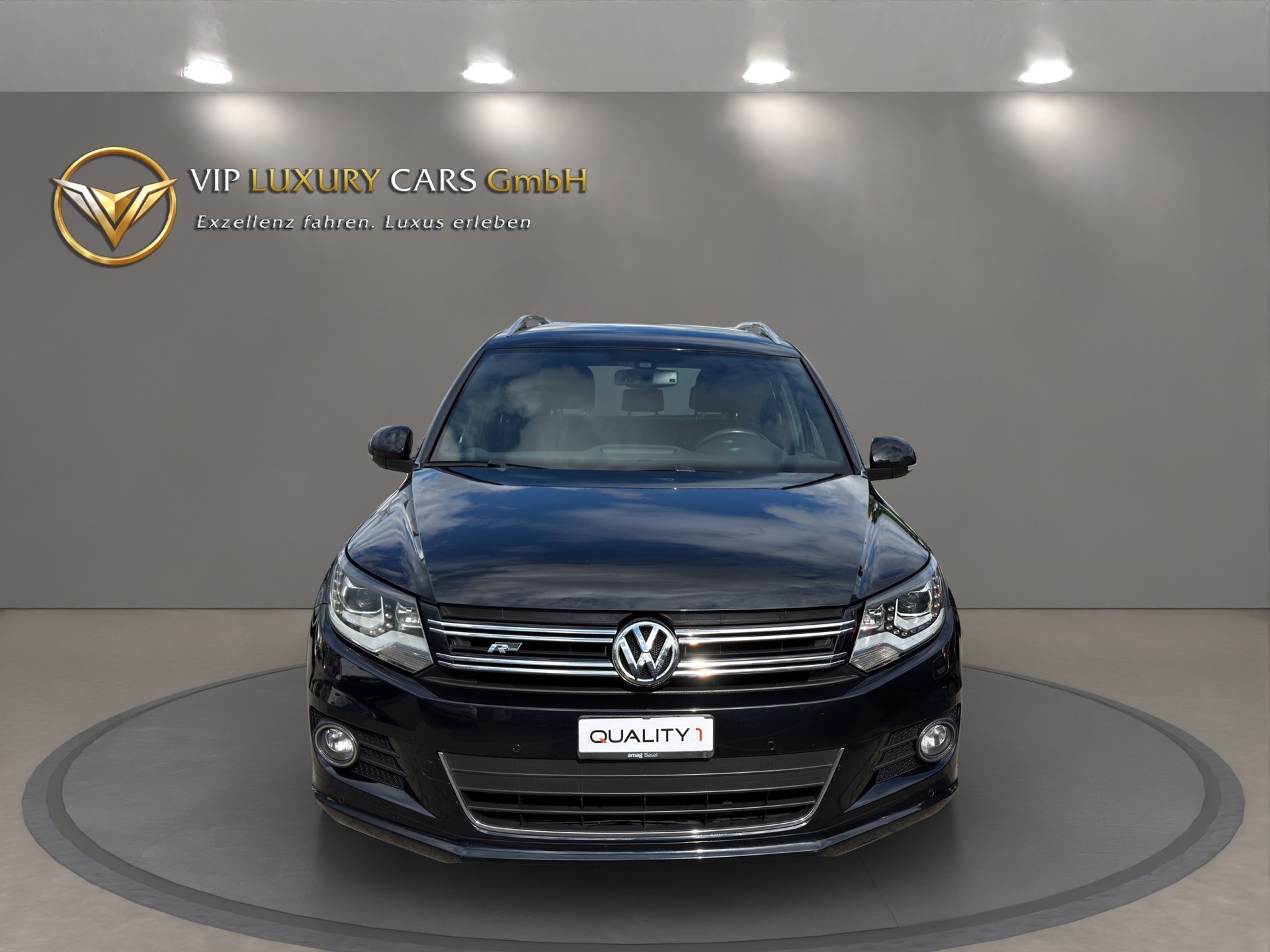 VW Tiguan 2.0 TSI Cup R-Line 4Motion DSG-showroom-element-3