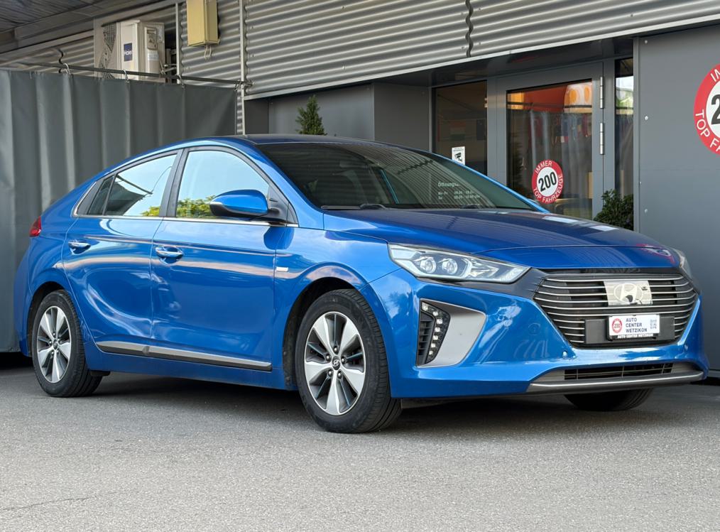 HYUNDAI Ioniq 1.6 GDi Plug-In Hybrid EXklusiv-showroom-element-1