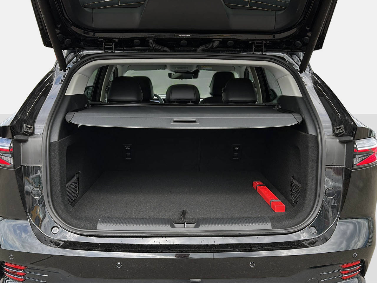 MG HS 1.5 Hybrid Luxury-image-12