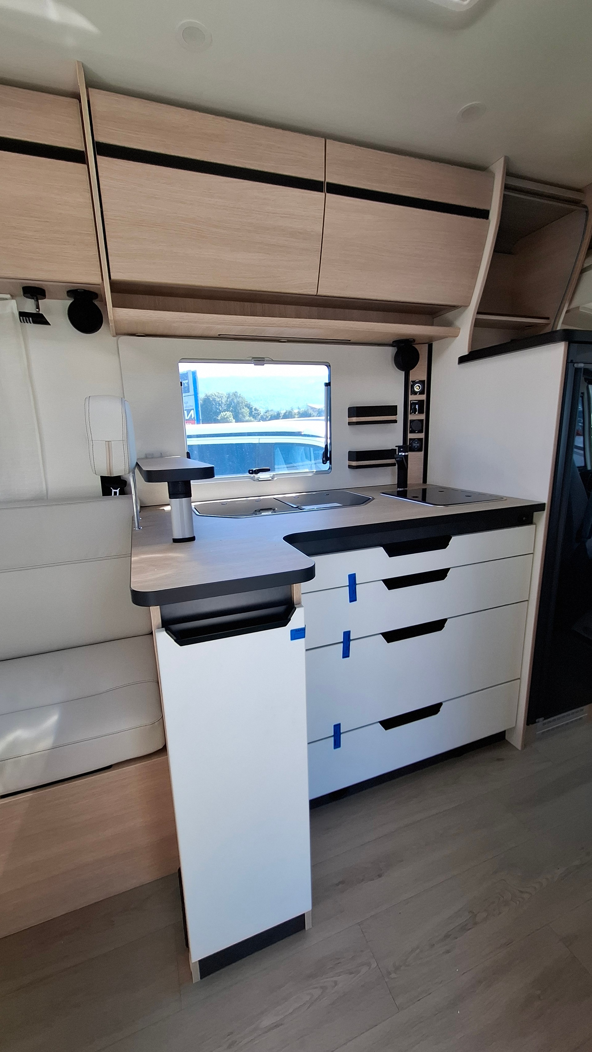 RAPIDO 854F-image-7