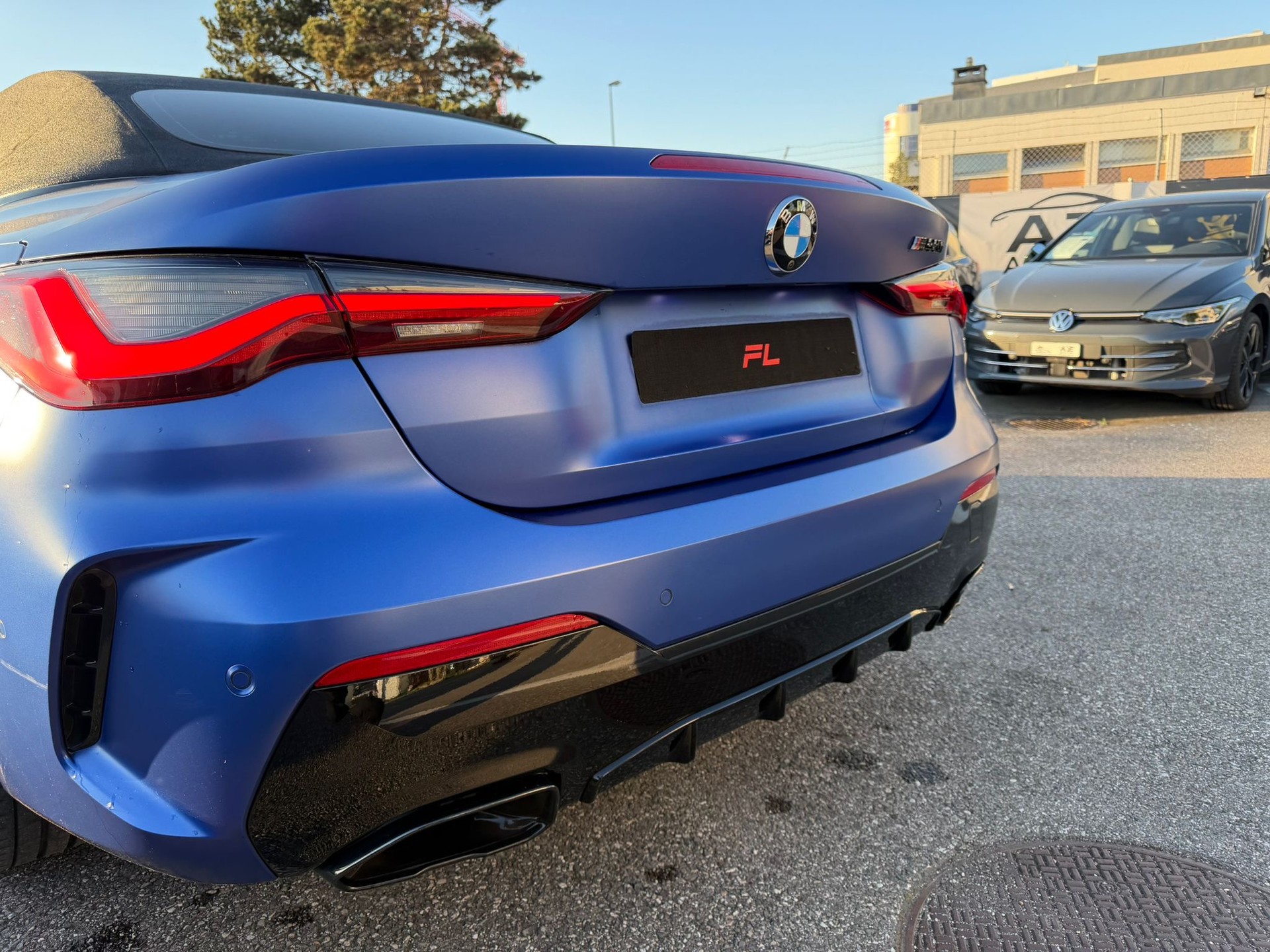 BMW M440i xDrive 48V Cabriolet Steptronic M couleur special matte-image-24