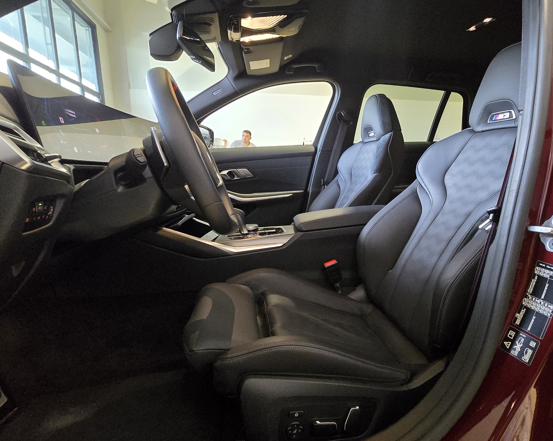 BMW M3 Touring xDrive Competition M-image-10