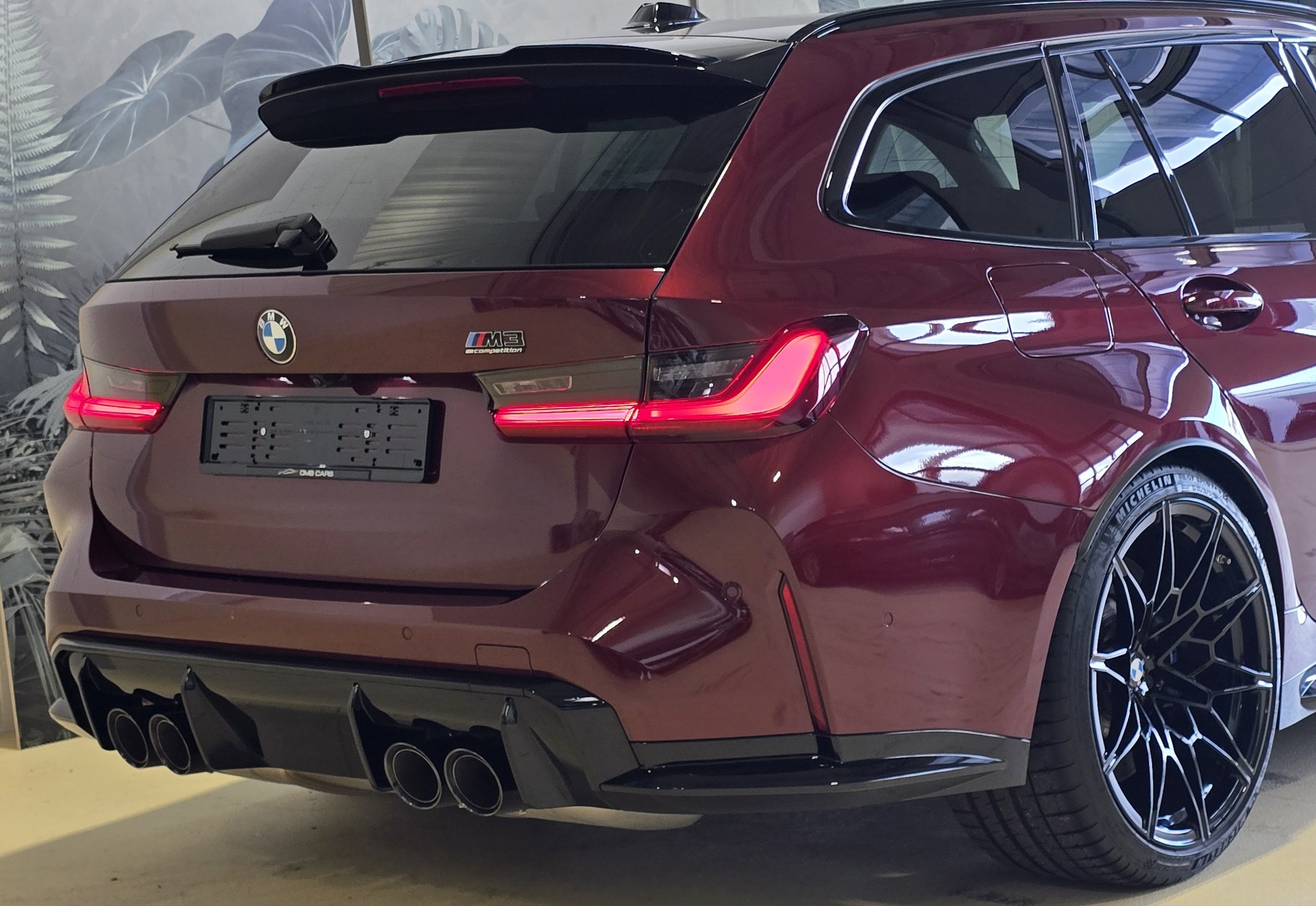 BMW M3 Touring xDrive Competition M-image-7