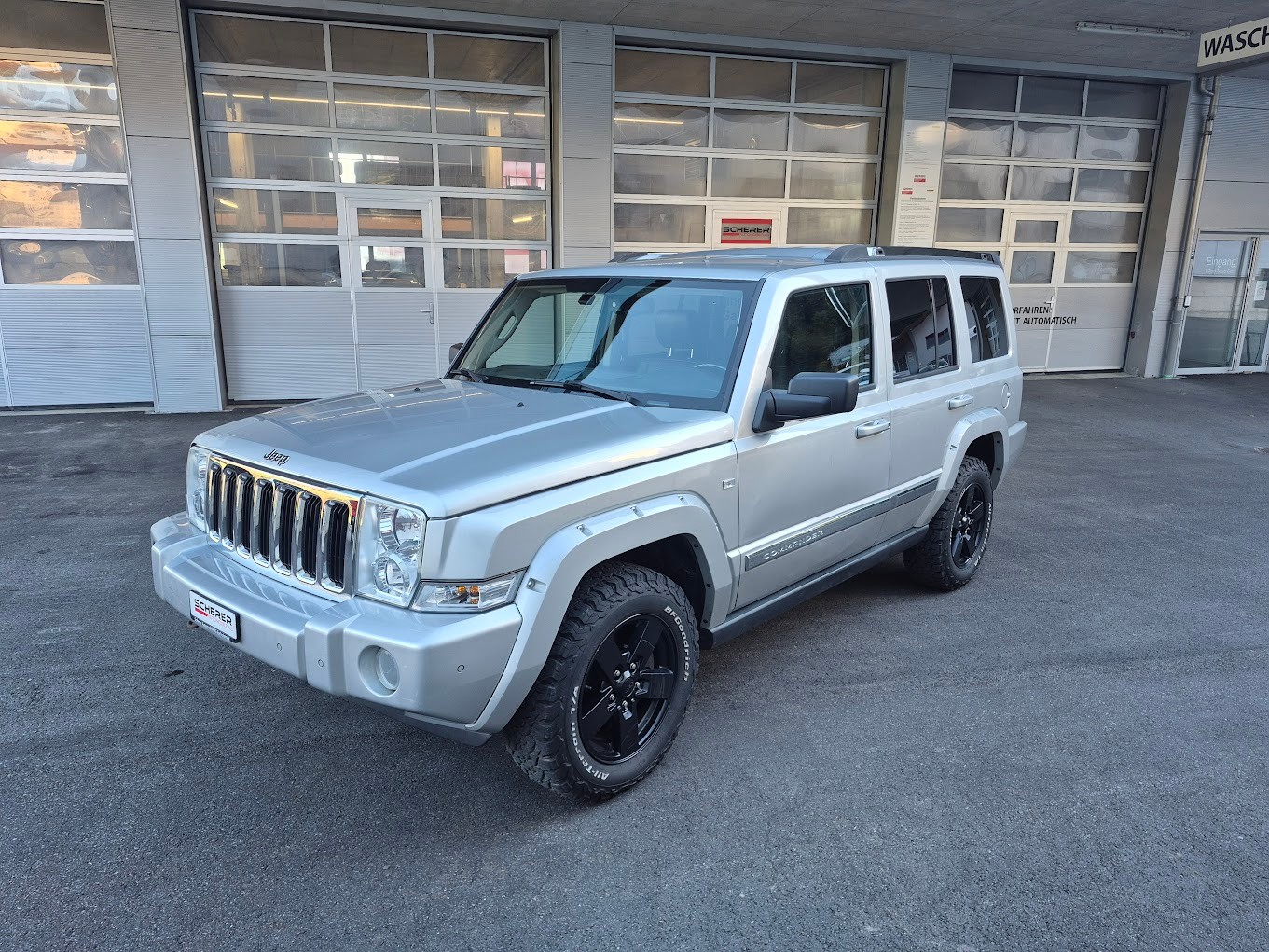 JEEP Commander 3.0 CRD Limited Automatic-image-8