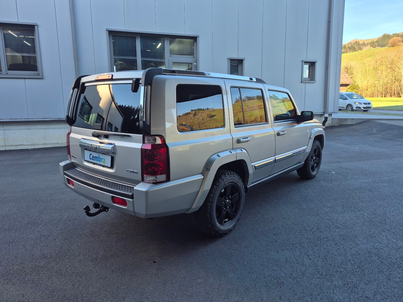 JEEP Commander 3.0 CRD Limited Automatic-image-4