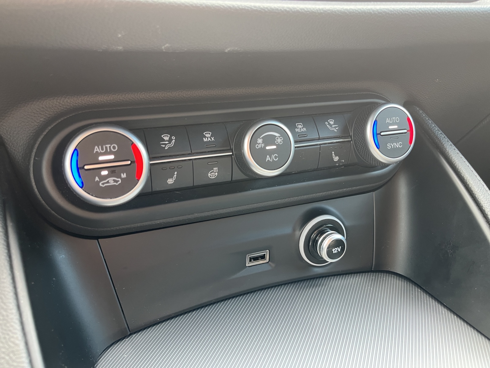 ALFA ROMEO Stelvio 2.2 D Q4 210 Veloce-image-12