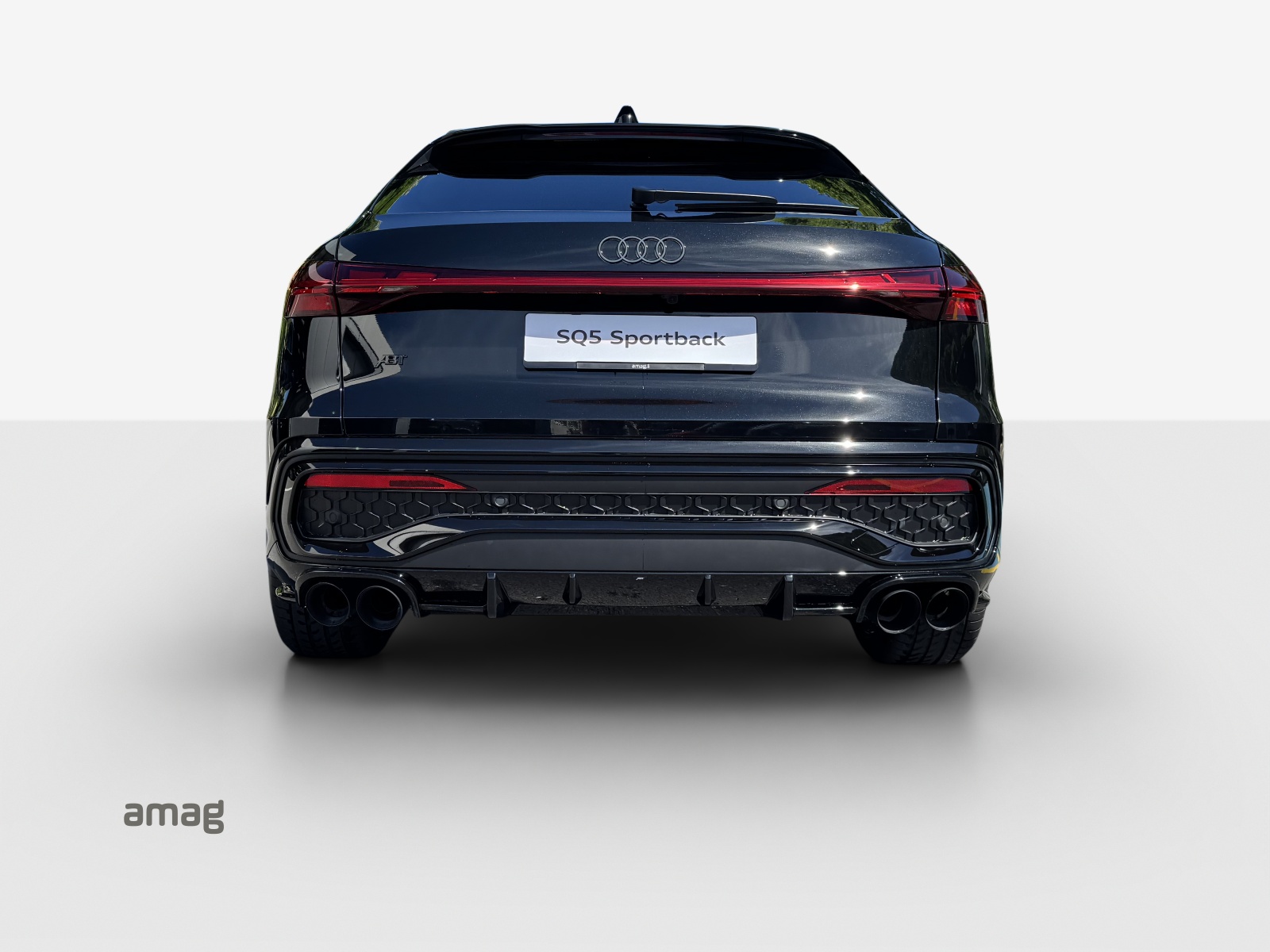 AUDI SQ5-showroom-element-3