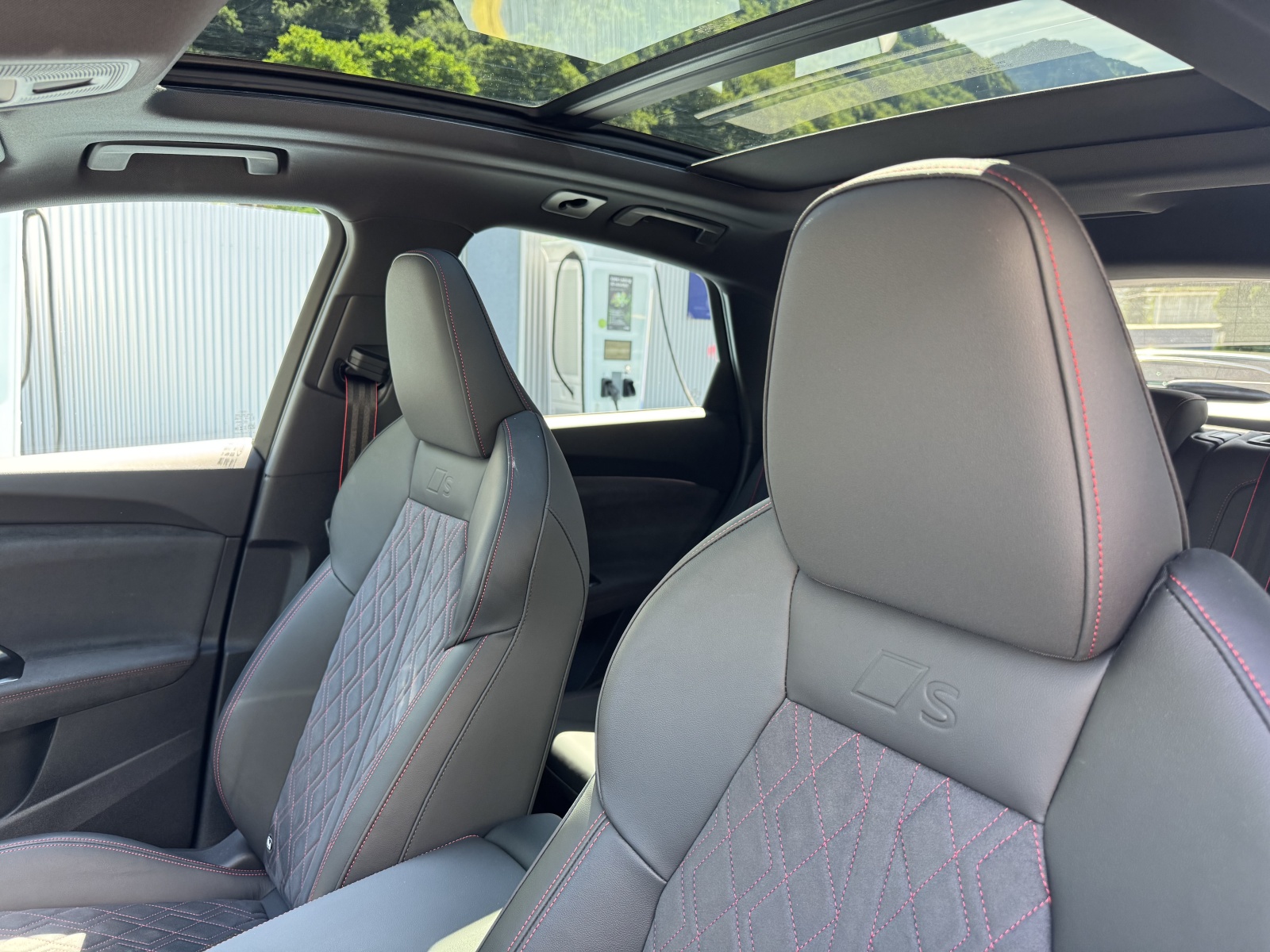 AUDI SQ5-image-16