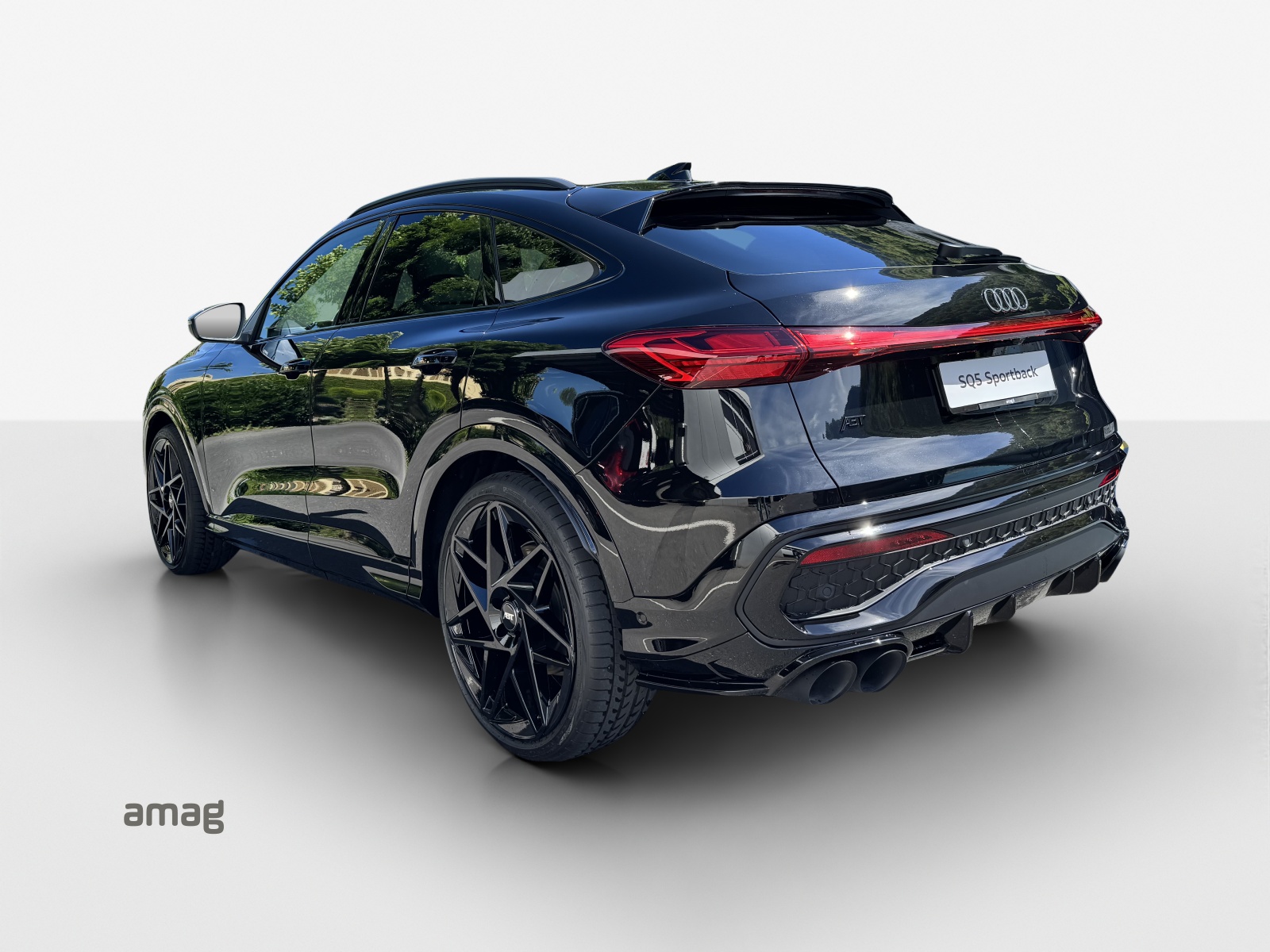 AUDI SQ5-showroom-element-2