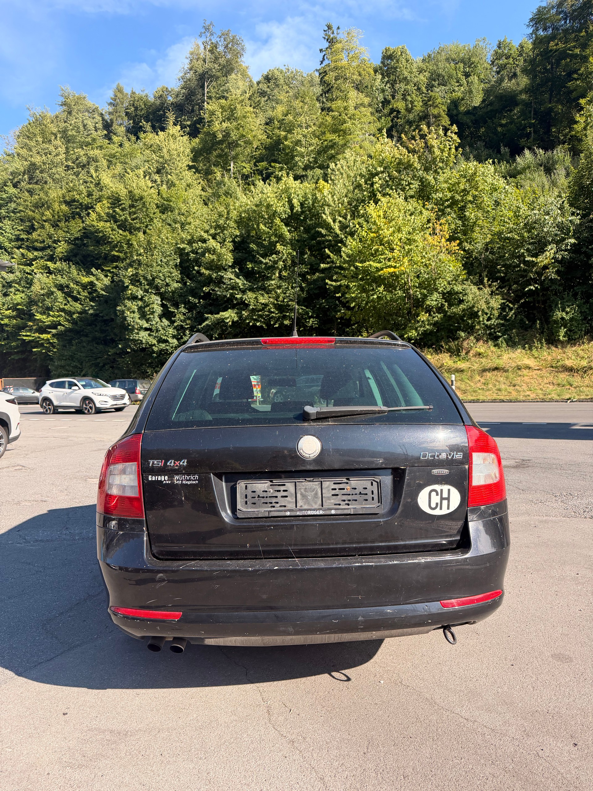 SKODA Octavia Combi 1.8 TSI Laurin & Klement 4x4-showroom-element-3