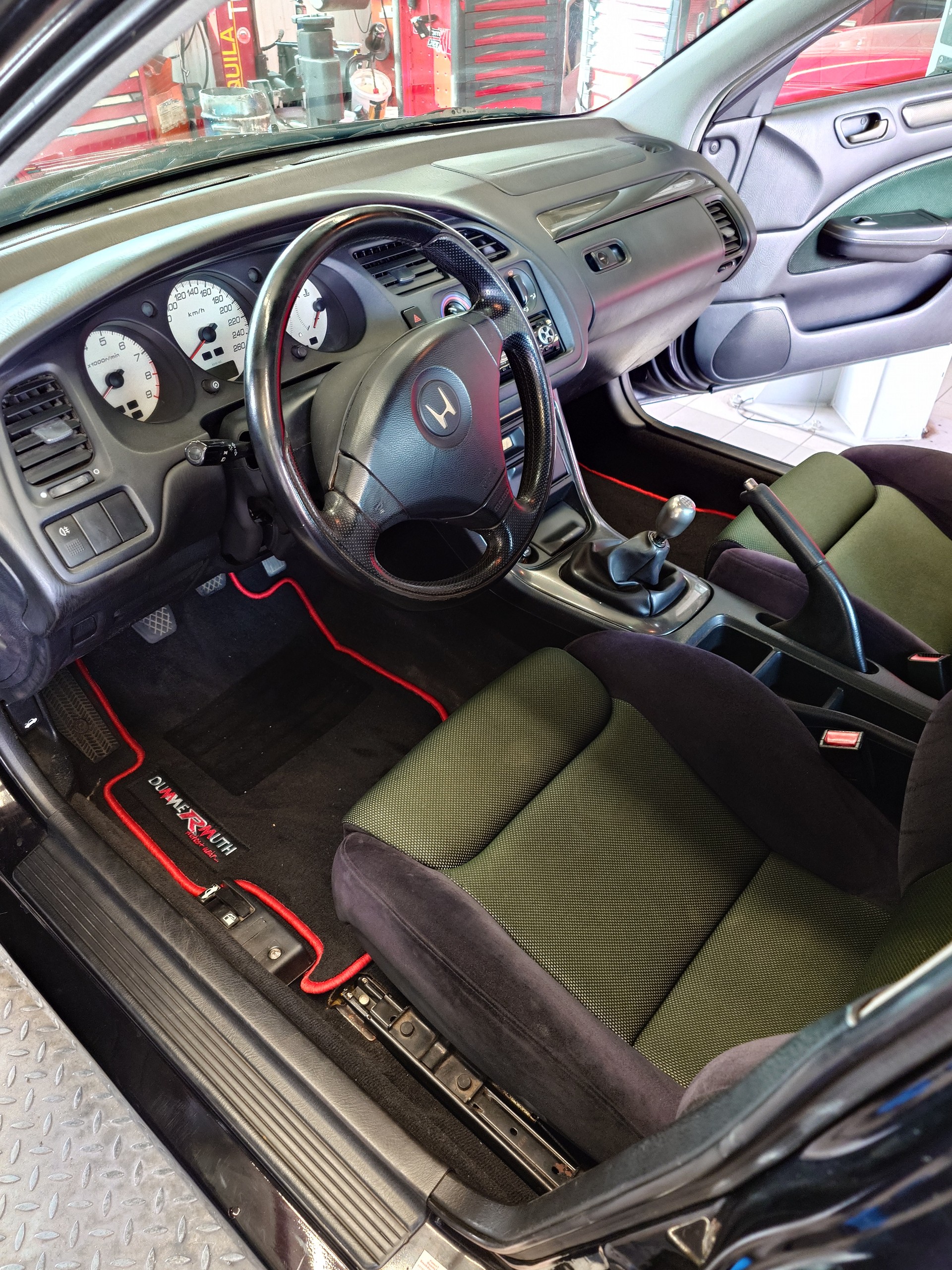HONDA Accord 2.2i Type-R-image-8