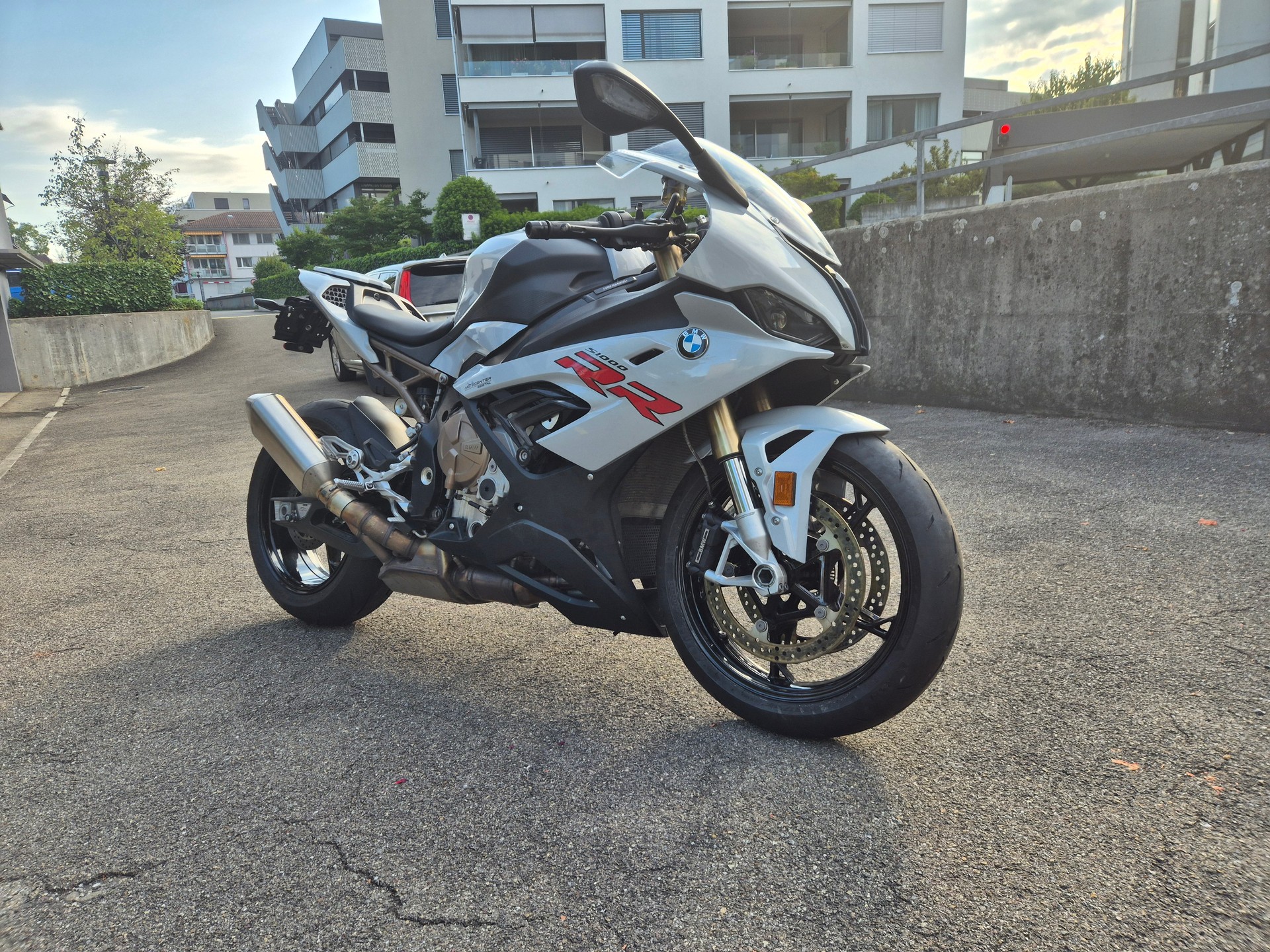 BMW S 1000 RR