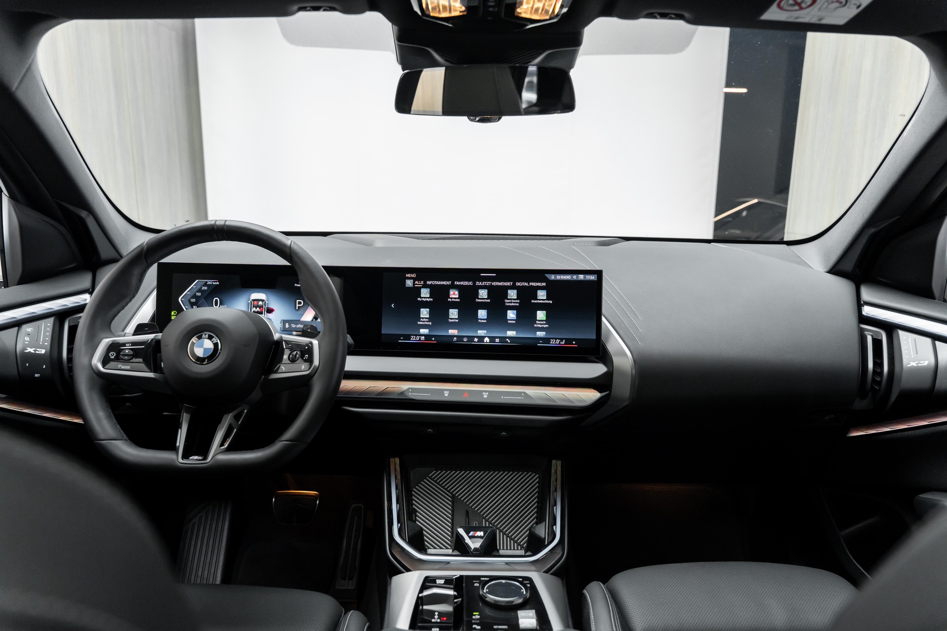 BMW X3 xDrive 48V 20d M Sport-showroom-element-2