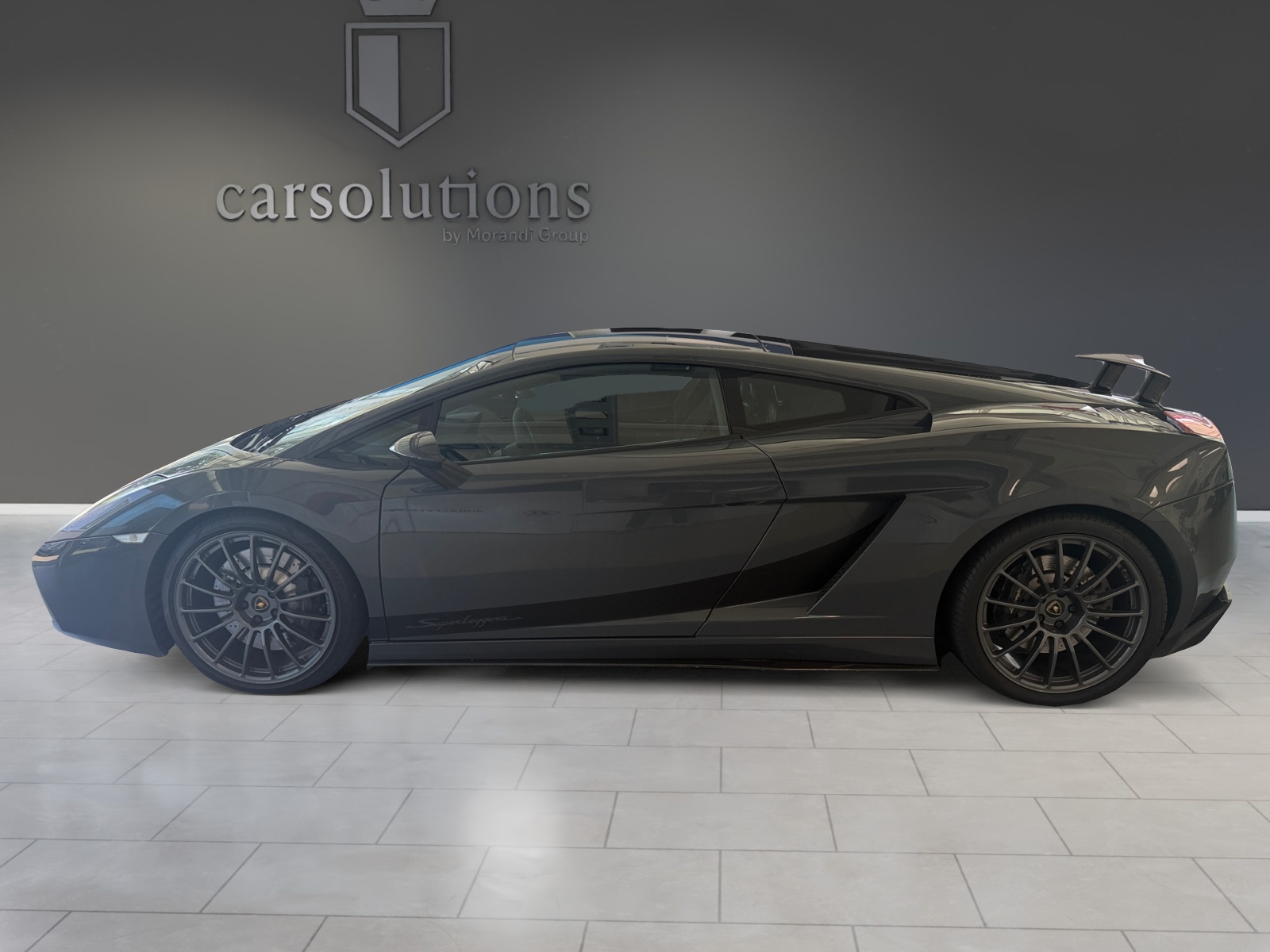 LAMBORGHINI Superleggera-image-5