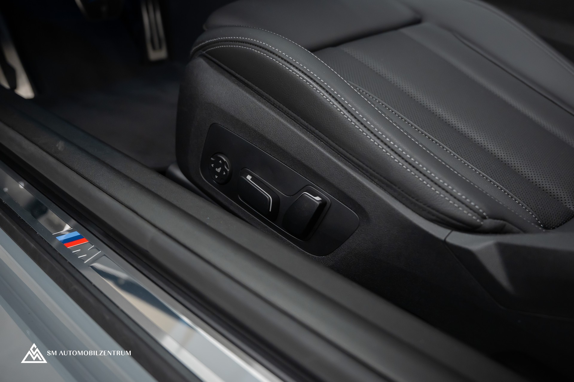 BMW M240i xDrive Coupé / Panorama / el. Memorysitze / Werksgarantie-image-20