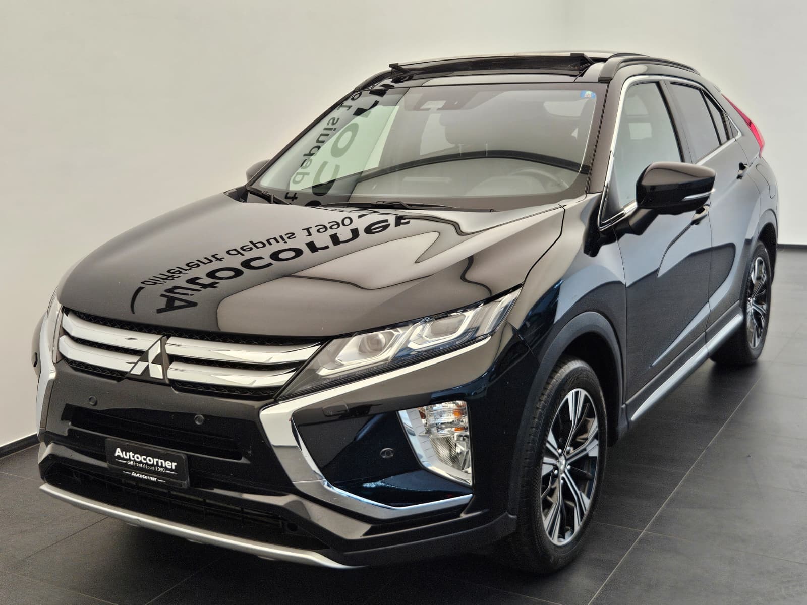MITSUBISHI Eclipse Cross 1.5 T-Mivec Diamond 4WD CVT-showroom-element-2