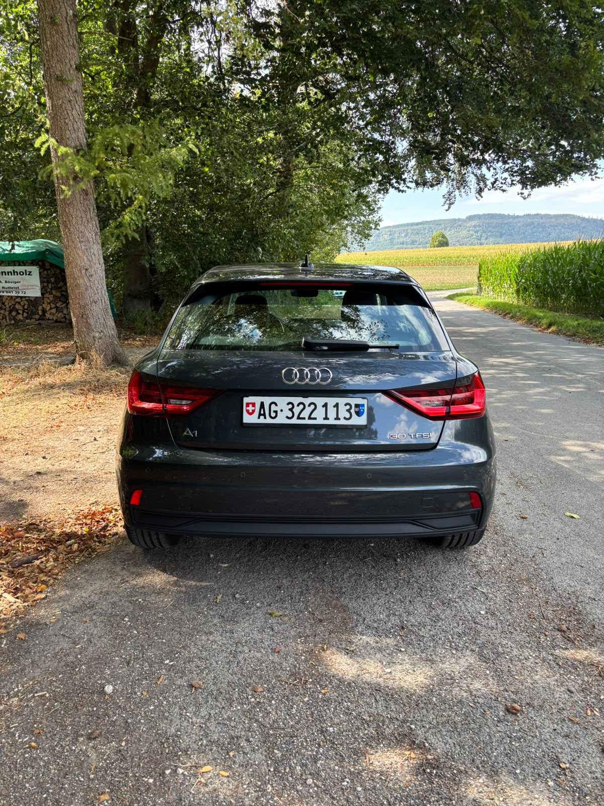 AUDI 1.0 30 TFSI Attraction S-Tronic-image-4
