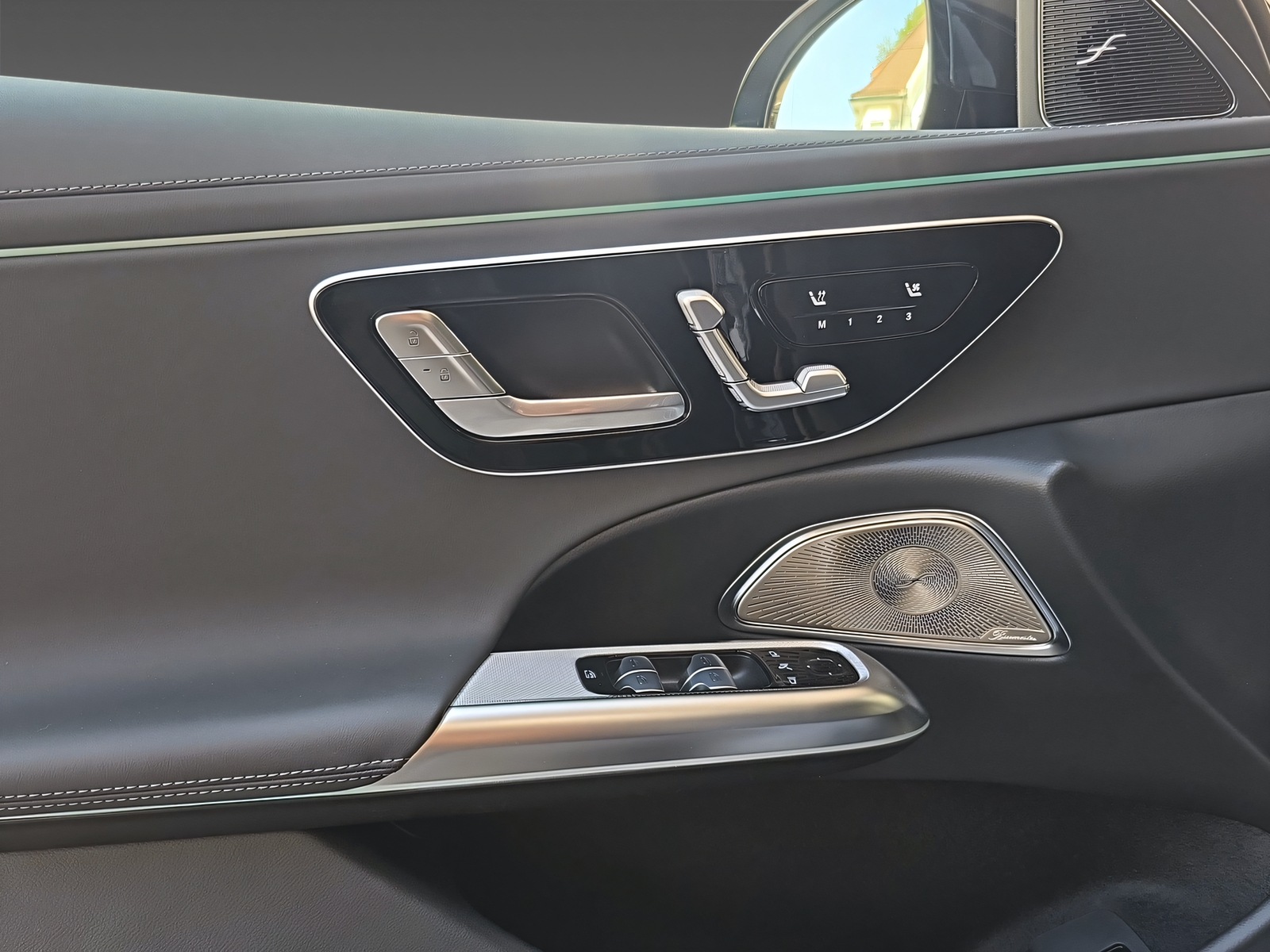 MERCEDES-BENZ E 450 d T 4M 9G-Tronic-image-9