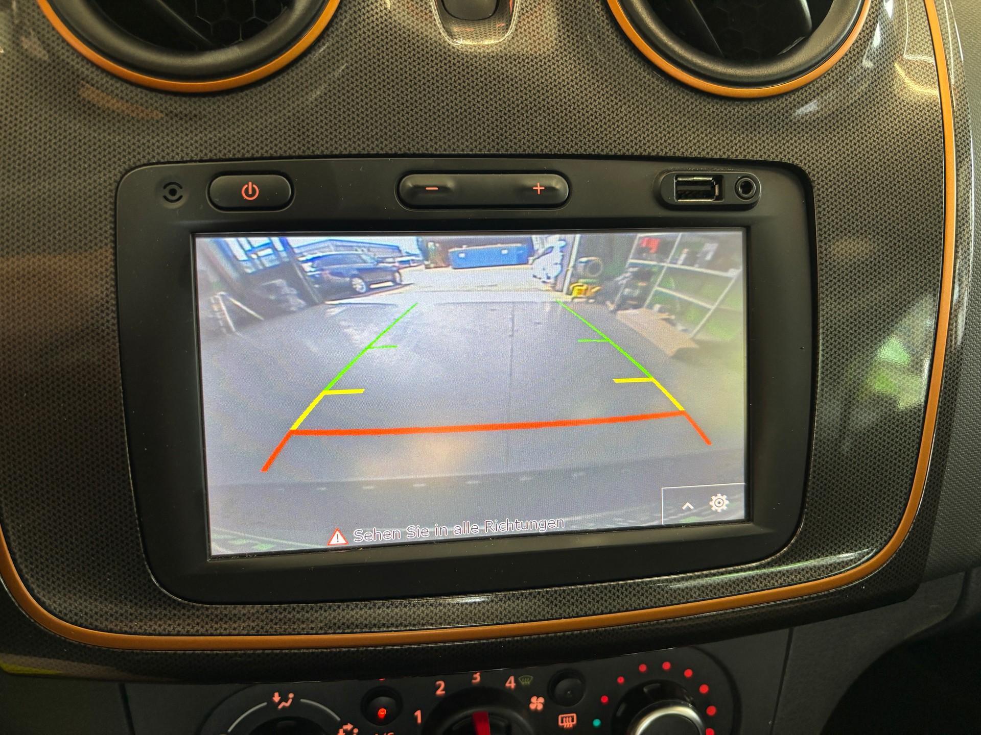 DACIA Logan MCV 0.9 Stepway Unlimited-image-13