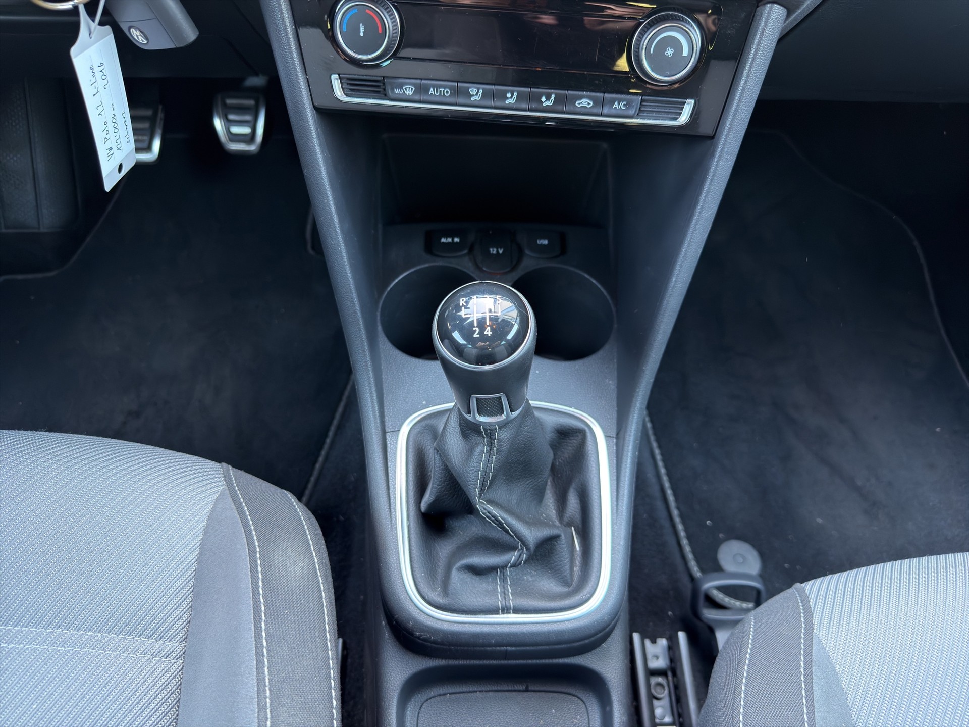 VW Polo 1.2 TSI BMT Allstar R-Line-image-15