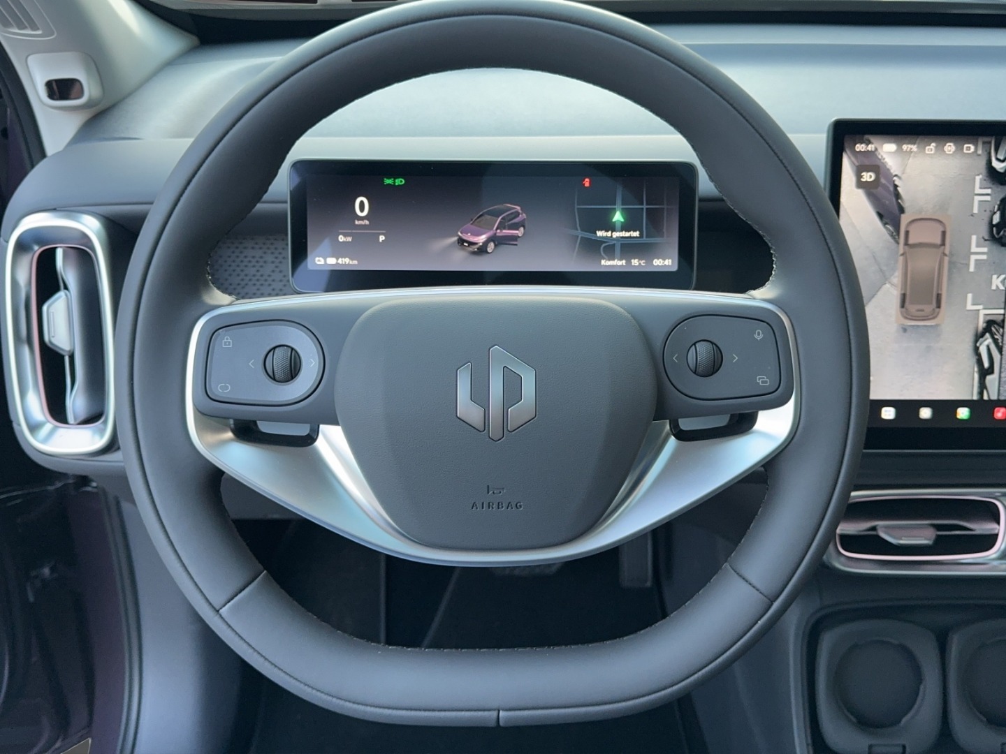 LEAPMOTOR B10 1.5 Hybrid EV-image-13