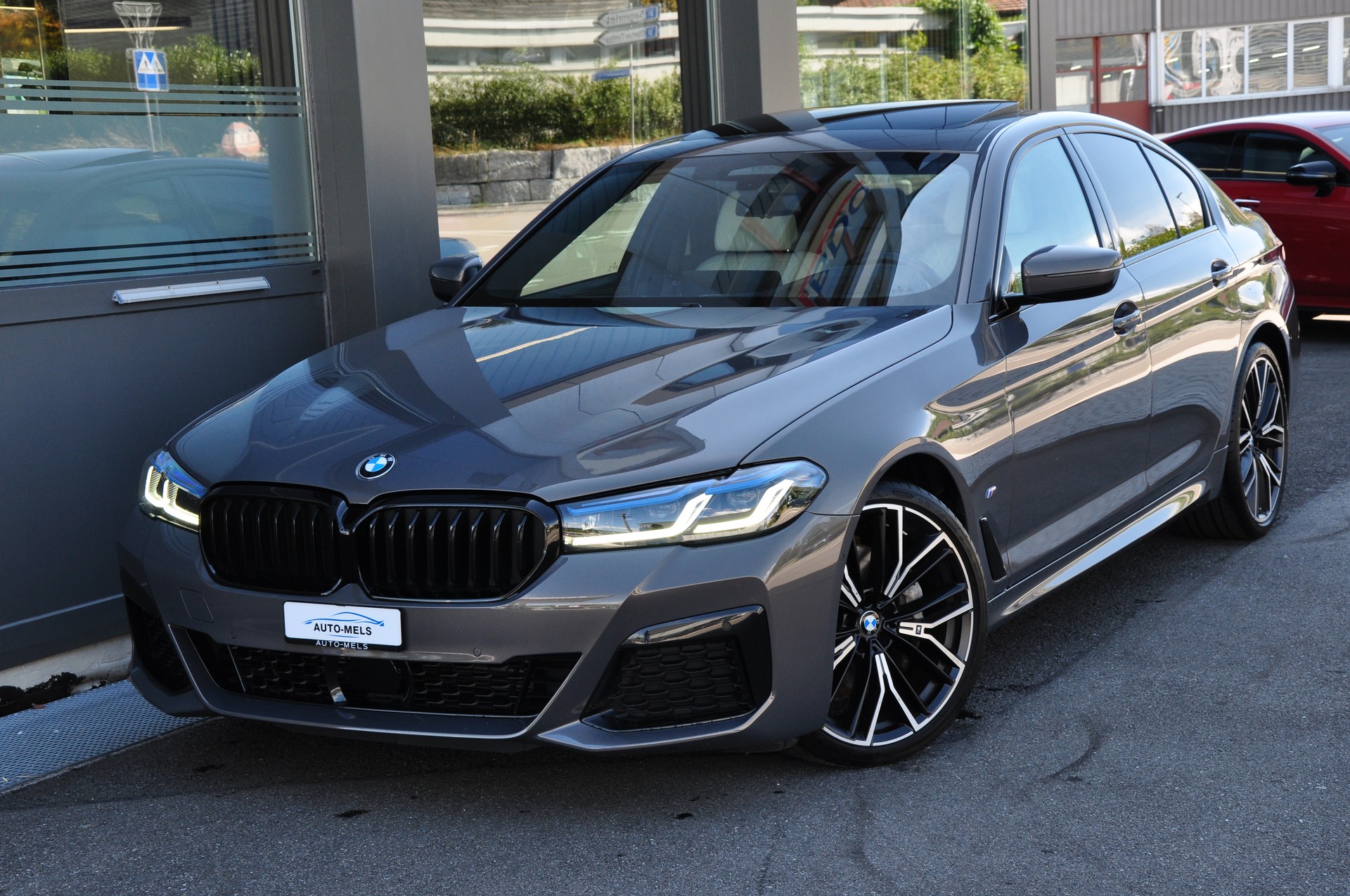BMW 540d xDrive 48V M Sport Steptronic-showroom-element-2