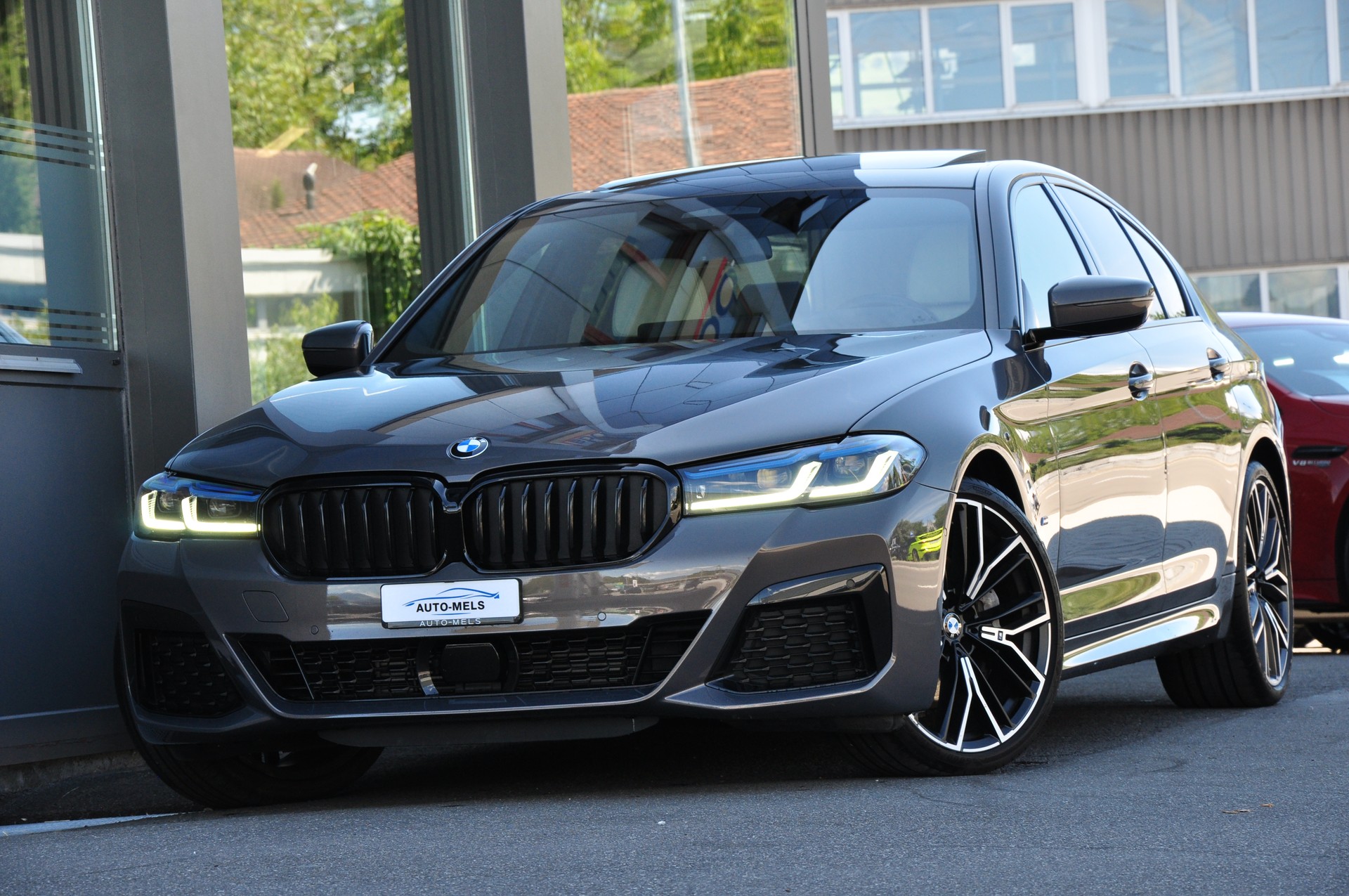 BMW 540d xDrive 48V M Sport Steptronic-showroom-element-1