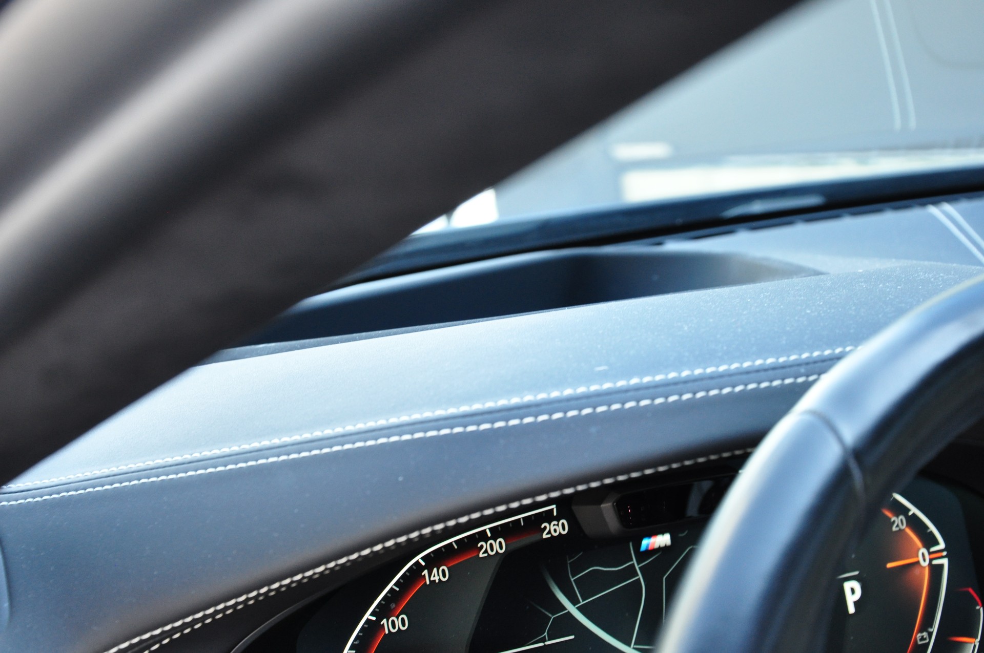 BMW 540d xDrive 48V M Sport Steptronic-image-23