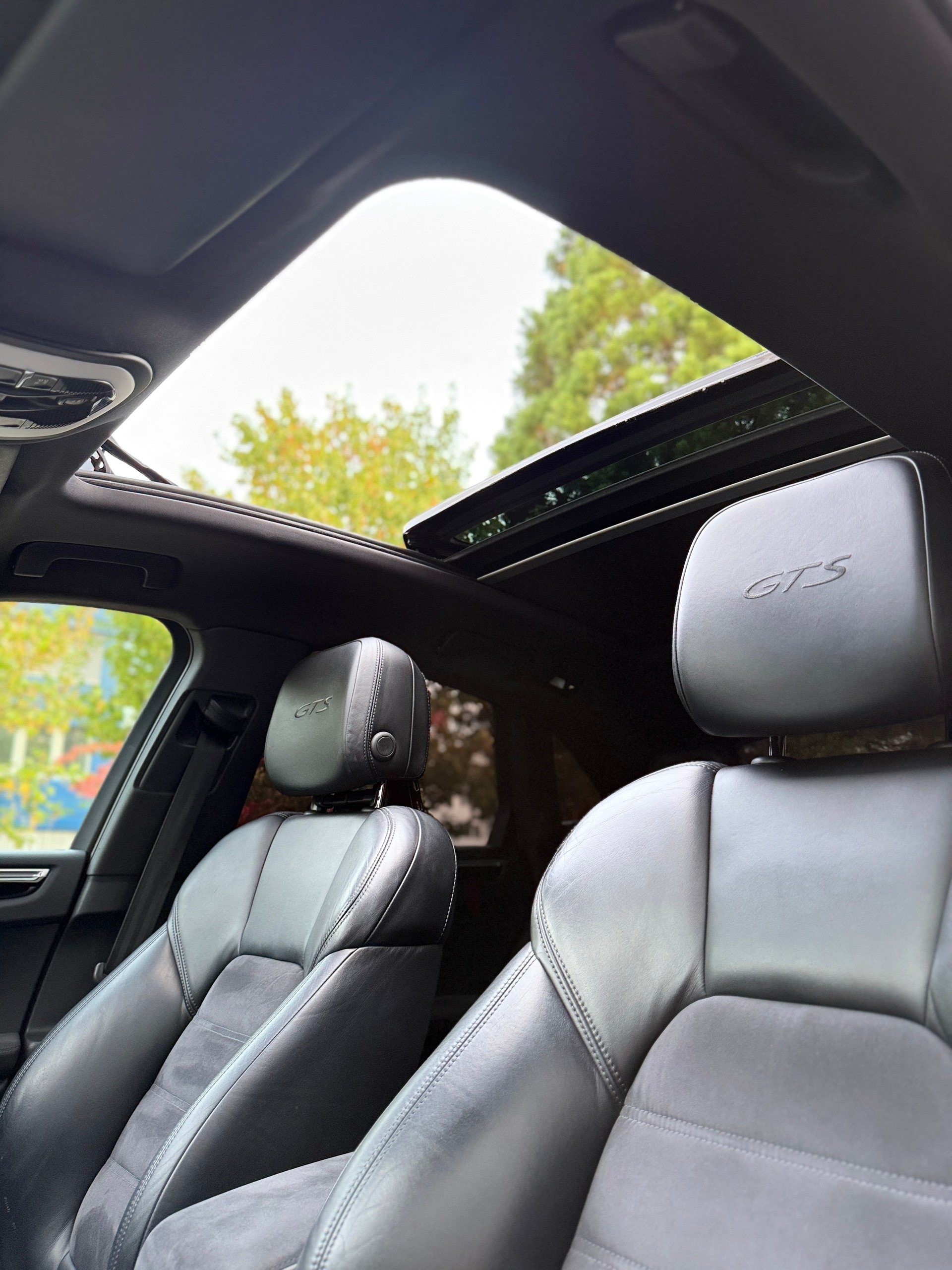 PORSCHE Macan GTS PDK-image-9