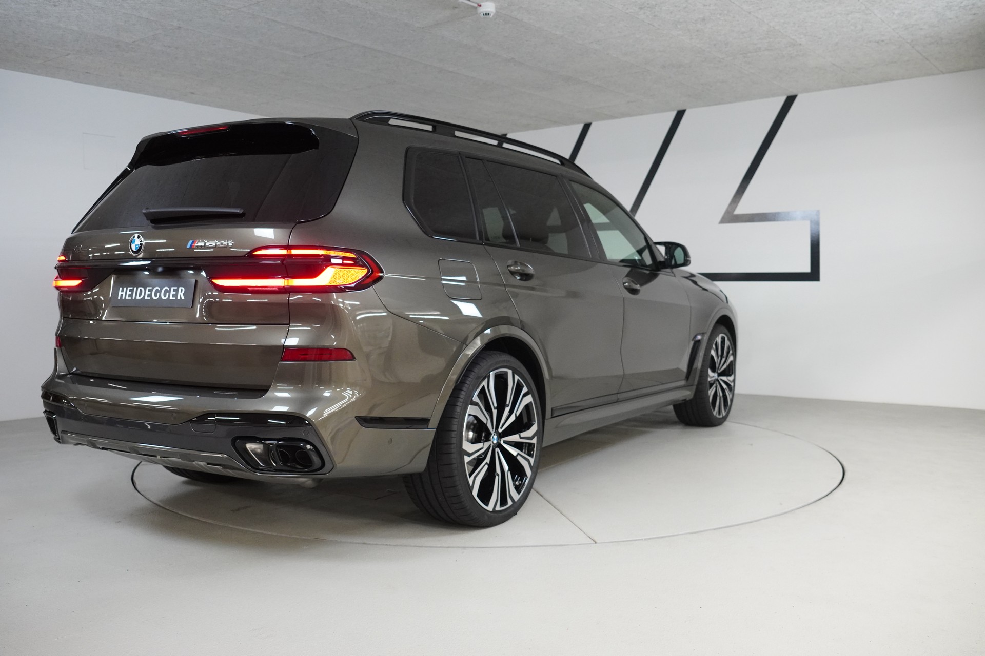 BMW X7 xDrive 48V M60i Steptronic M Sport Pro-image-6