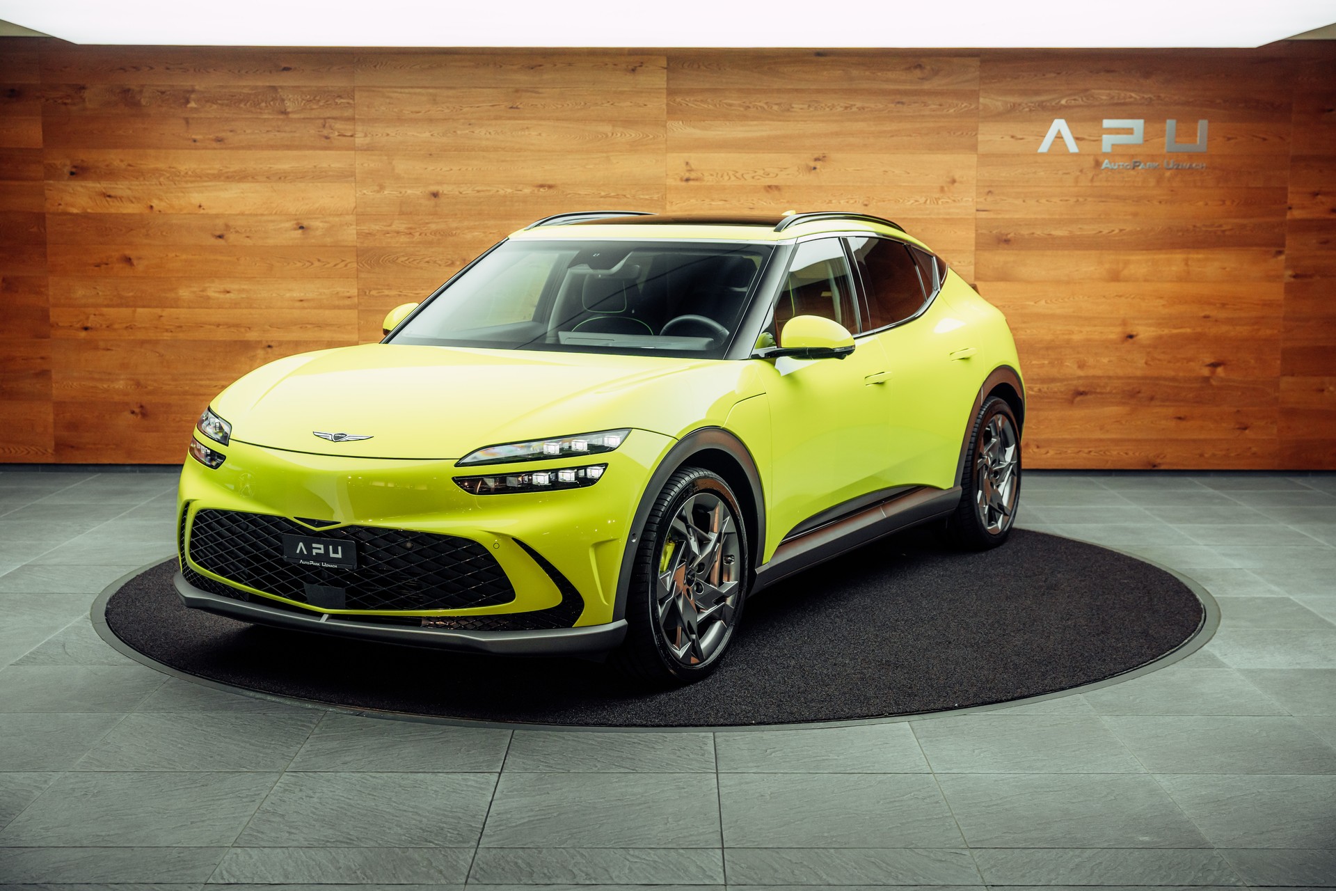 GENESIS GV60 77.4 kWh Sport Plus AWD Sao Paulo Lime-showroom-element-3