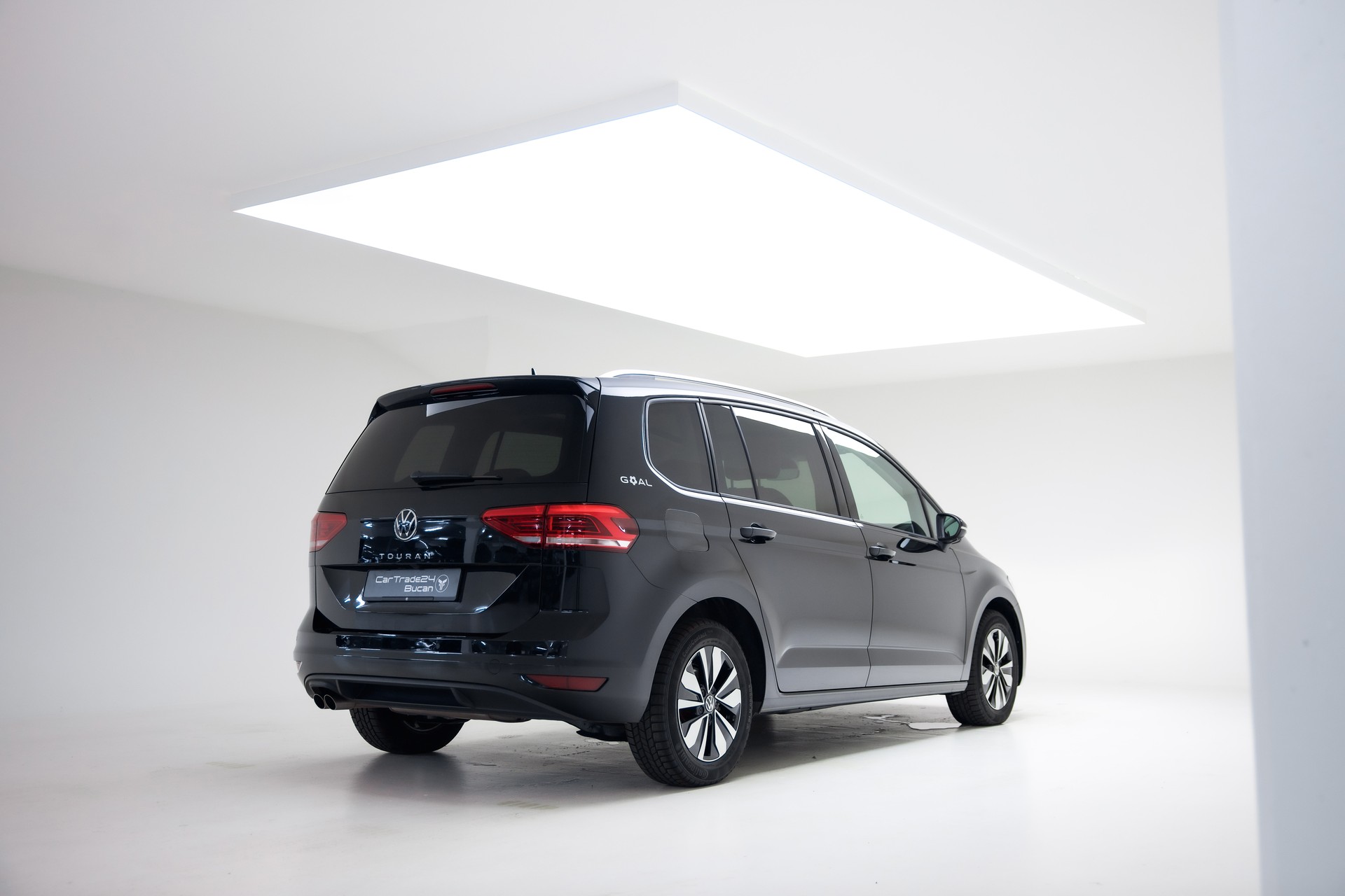 VW Touran 2.0 TDI BlueMotion Technology Comfortline DSG-showroom-element-1